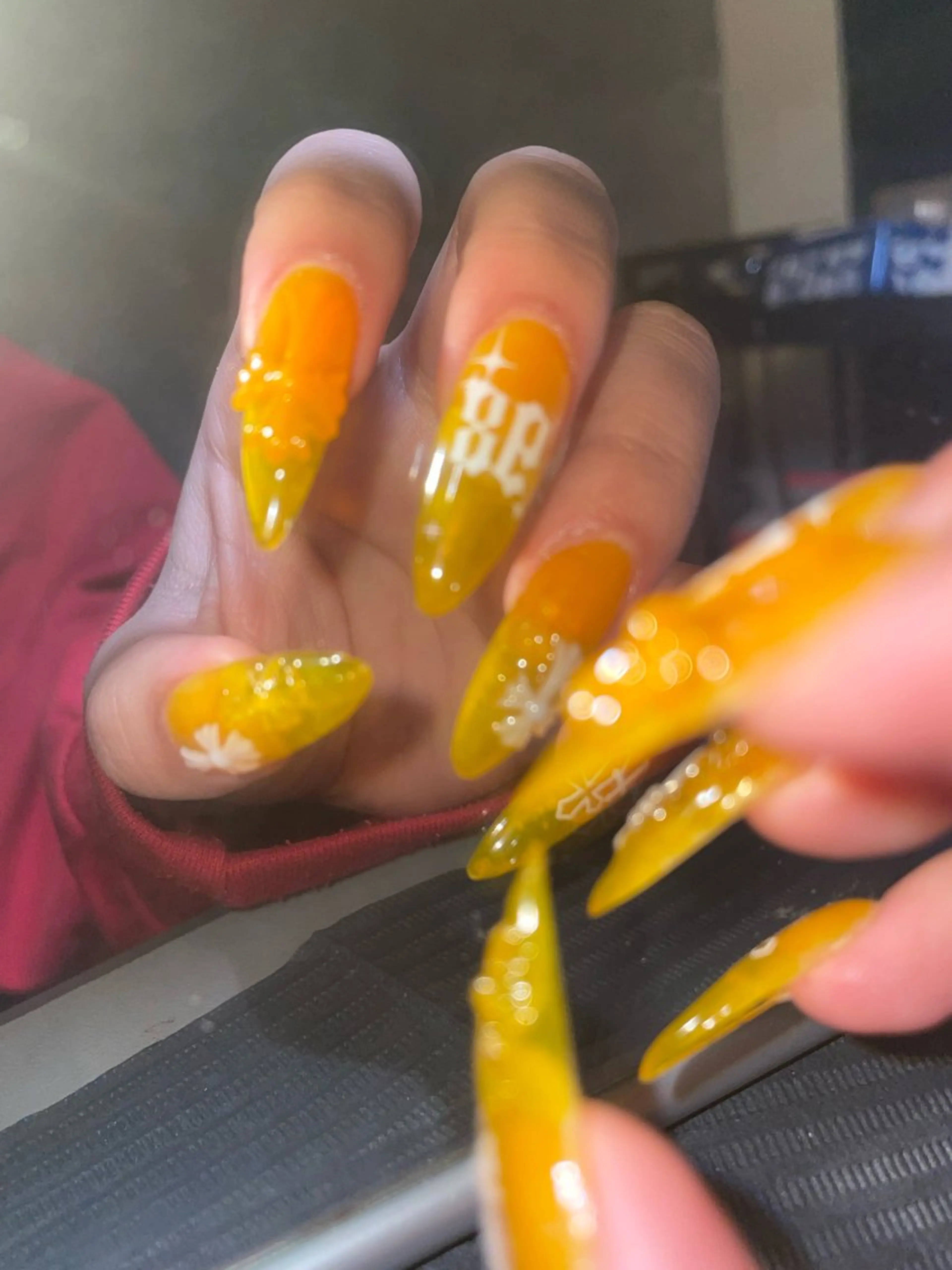 【長さだし🆗】お好きなアート2本まで💅(付け替えオフ無料)の写真