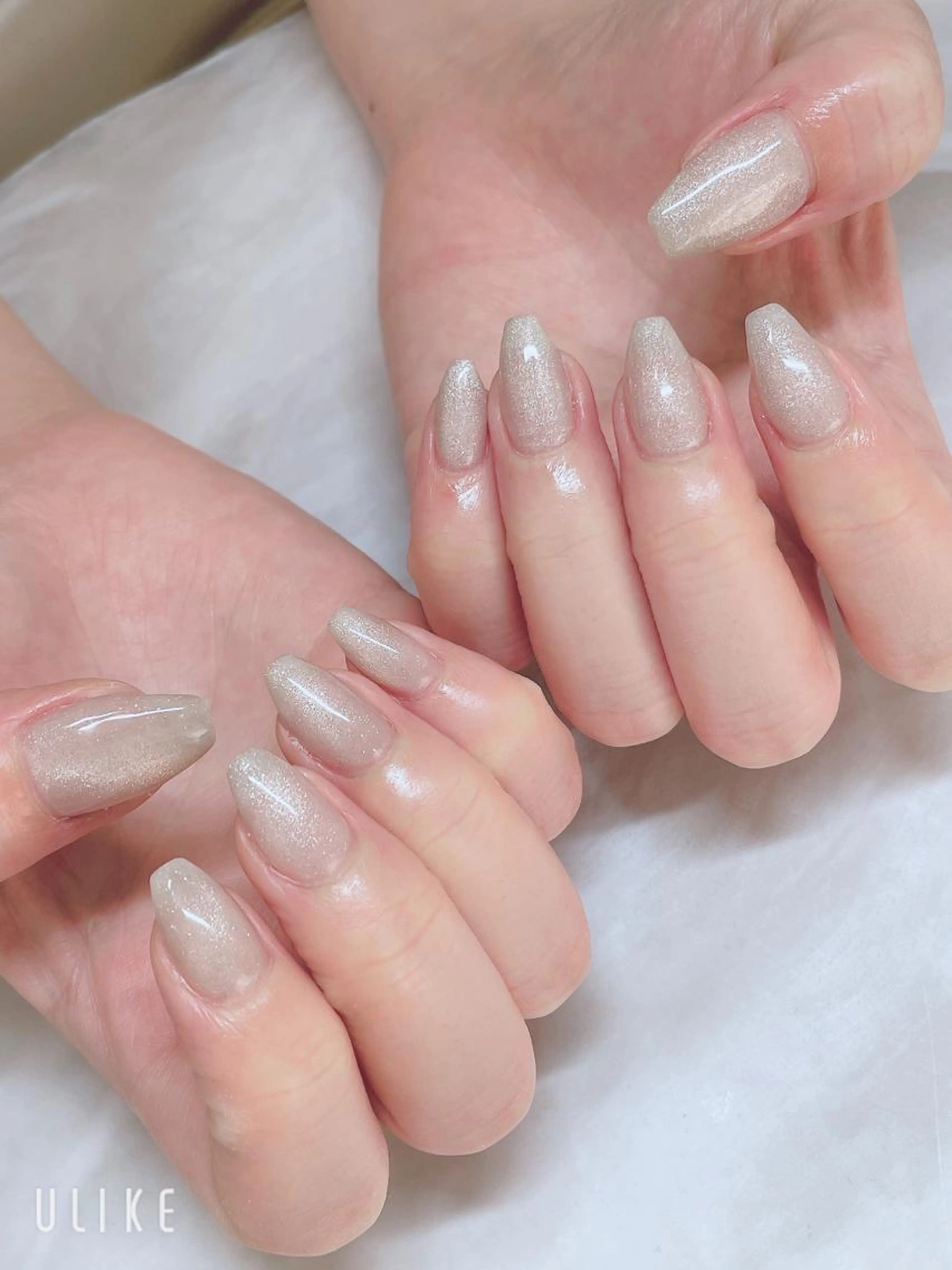 【メガ割】hand マグネットネイルの写真