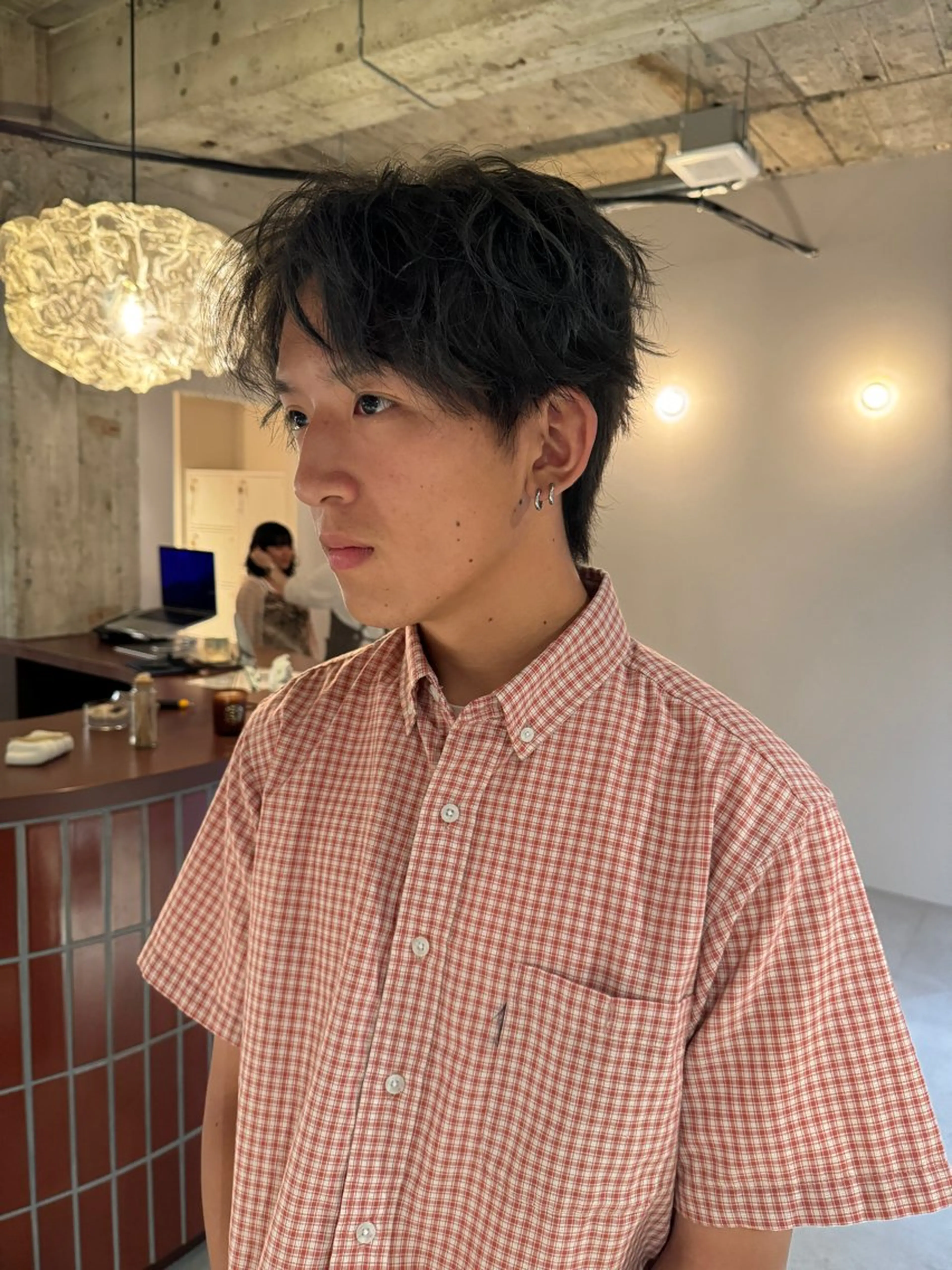 ショート カラー パーマ 森田 鴻之介のヘアスタイル