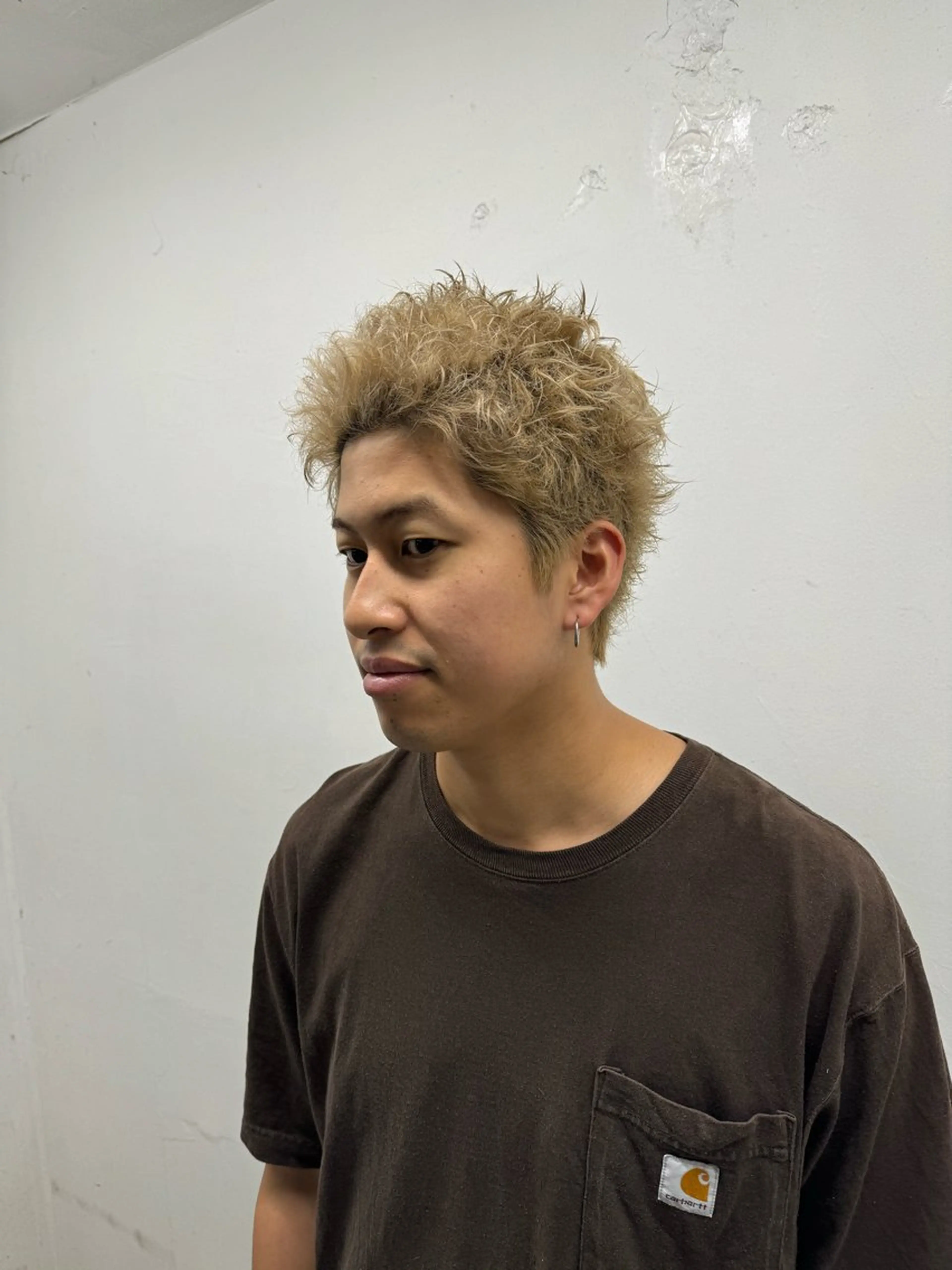 メンズ メンズハイトーン スパイキーショート 柏メンズパーマ特化 蛯谷  晃裕のヘアスタイル