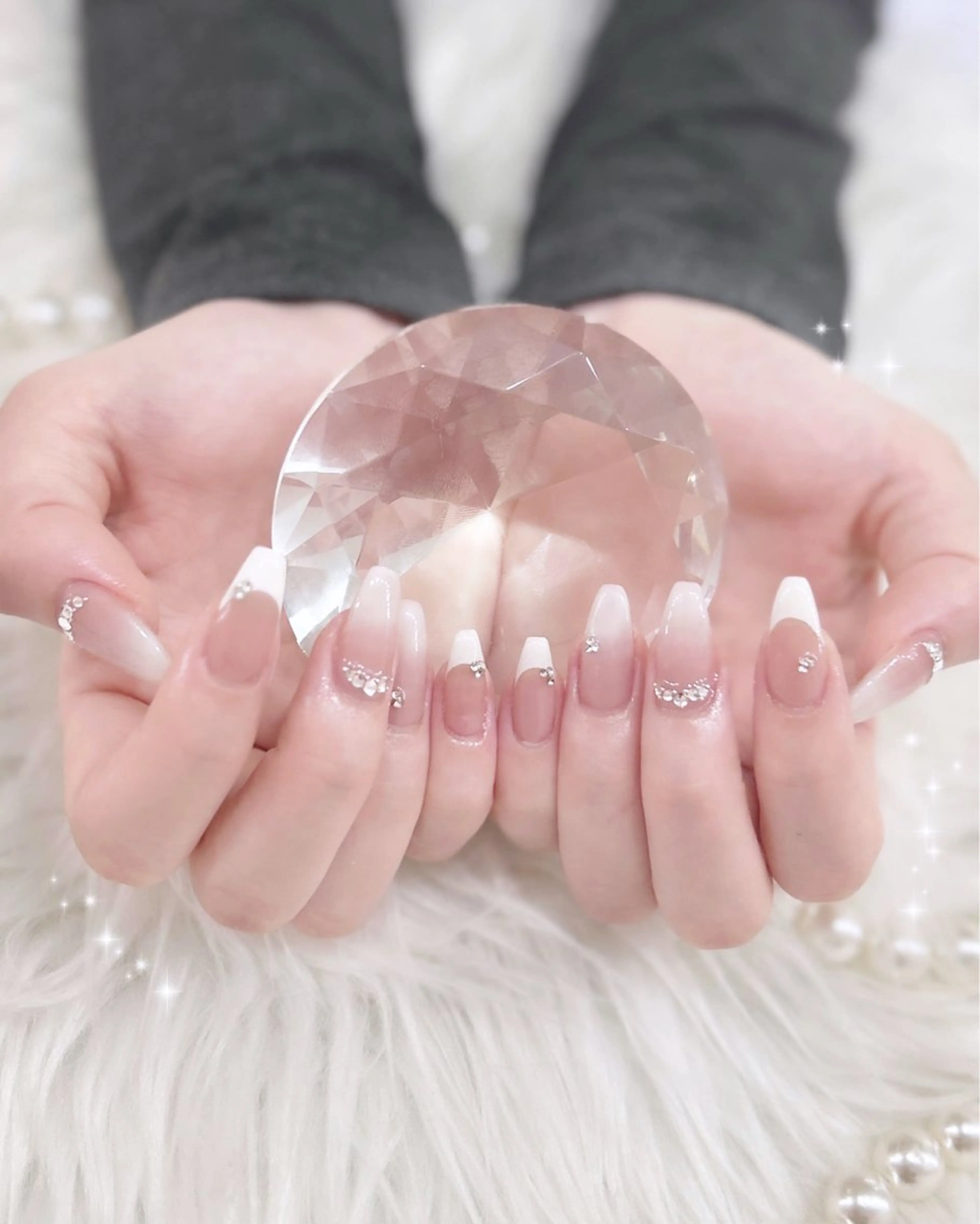 ネイル 長さ出し ハンドネイル ️🫧みつき/ 渋谷/痛ネイル️🫧のネイルデザイン