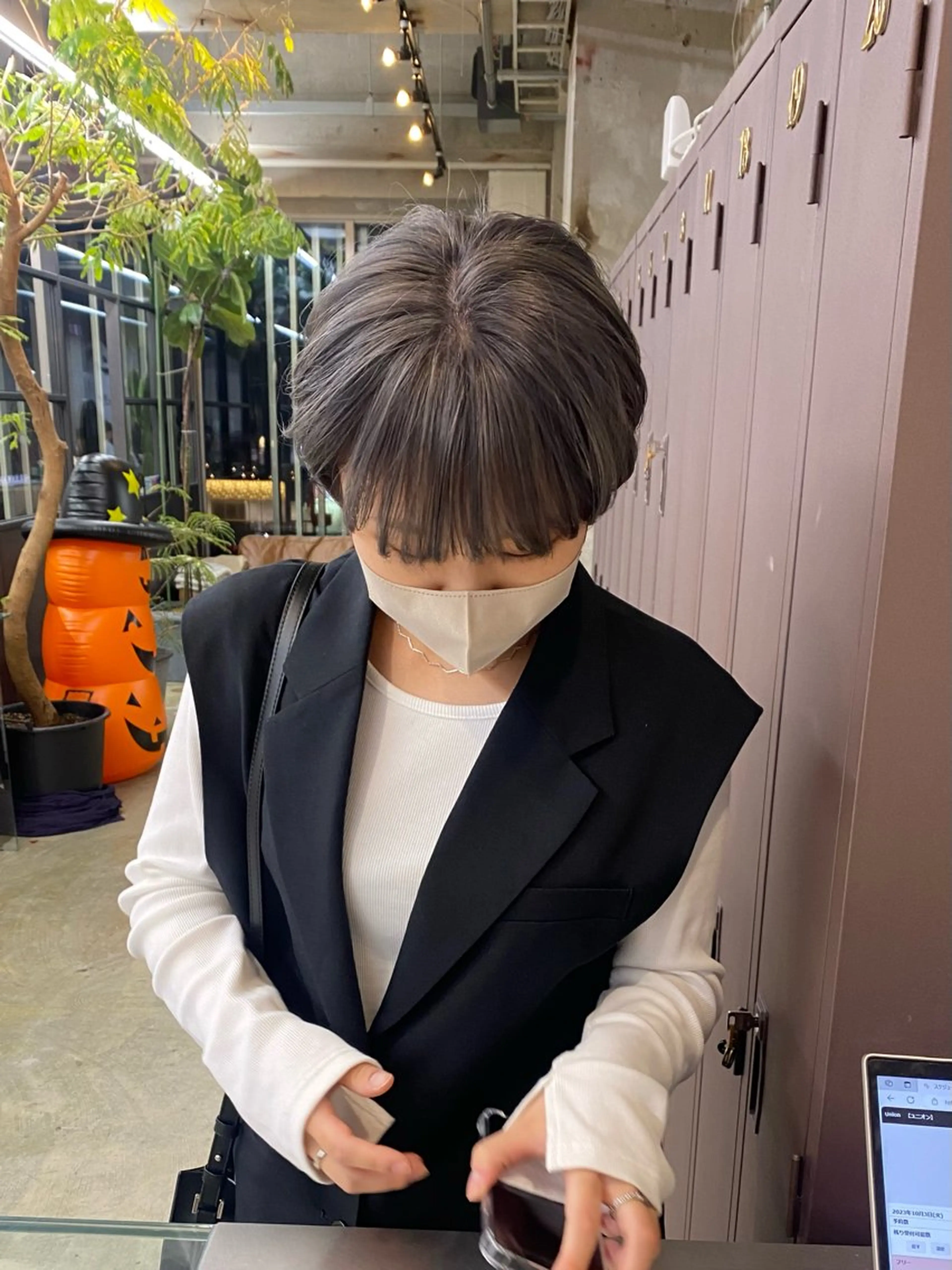 ショート 暖色カラー/オリーブ /ミニボブ/白柳美空のヘアスタイル