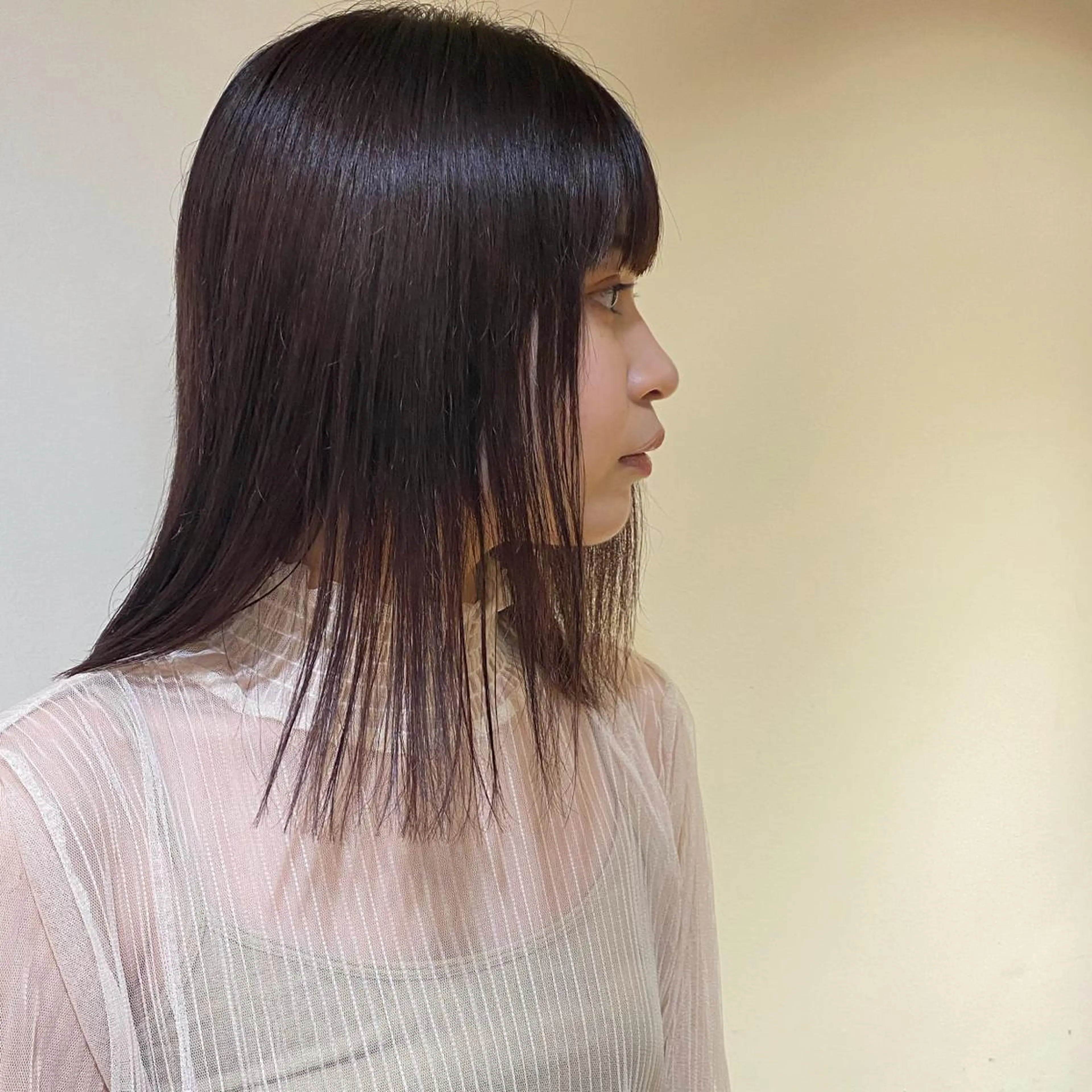 ミディアム カラー io濱川 遥のヘアスタイル