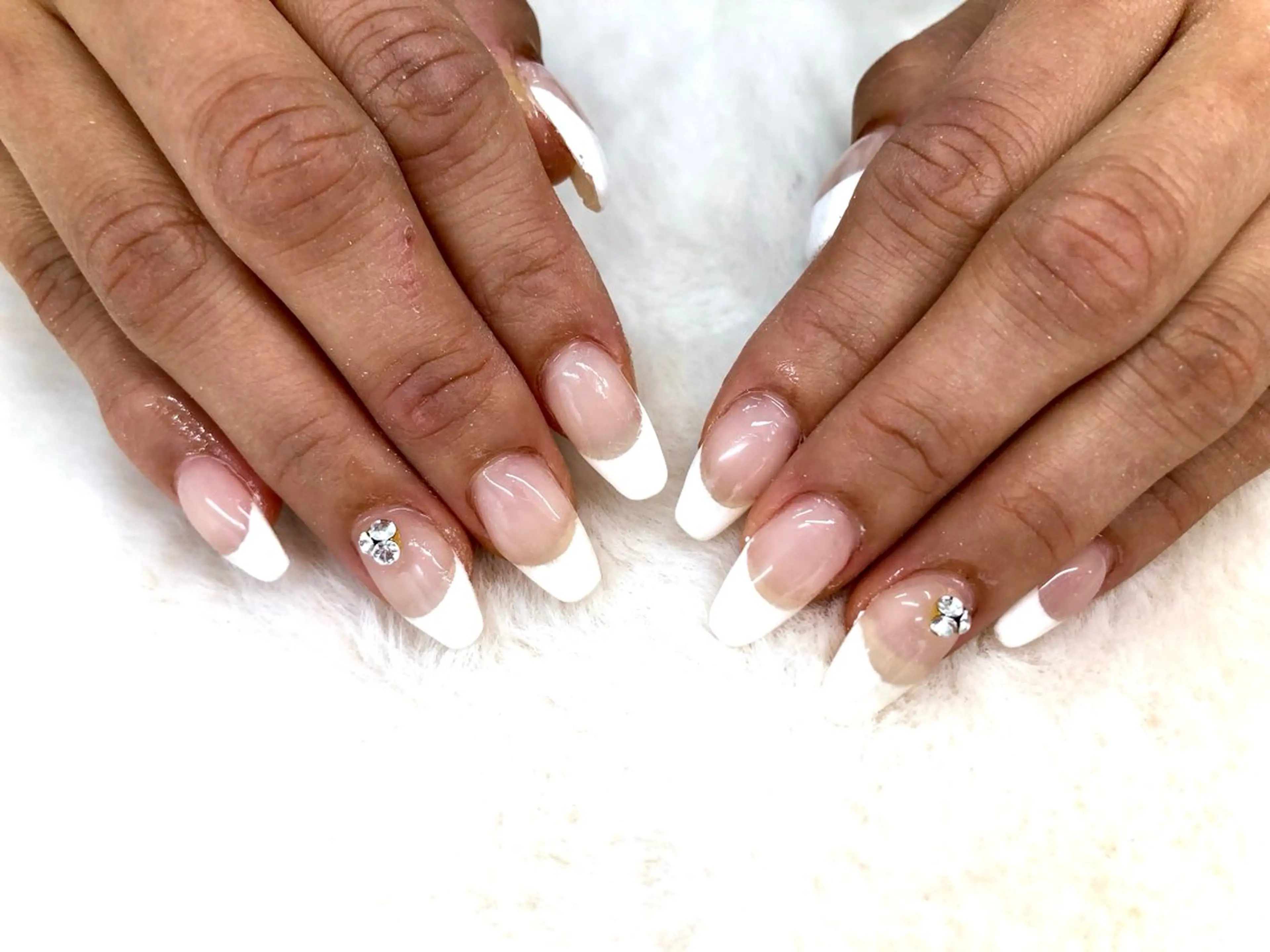 ネイル フレンチネイル シンプルネイル ハンドネイル ハンドケア Epokku ネイルサロンのネイルデザイン