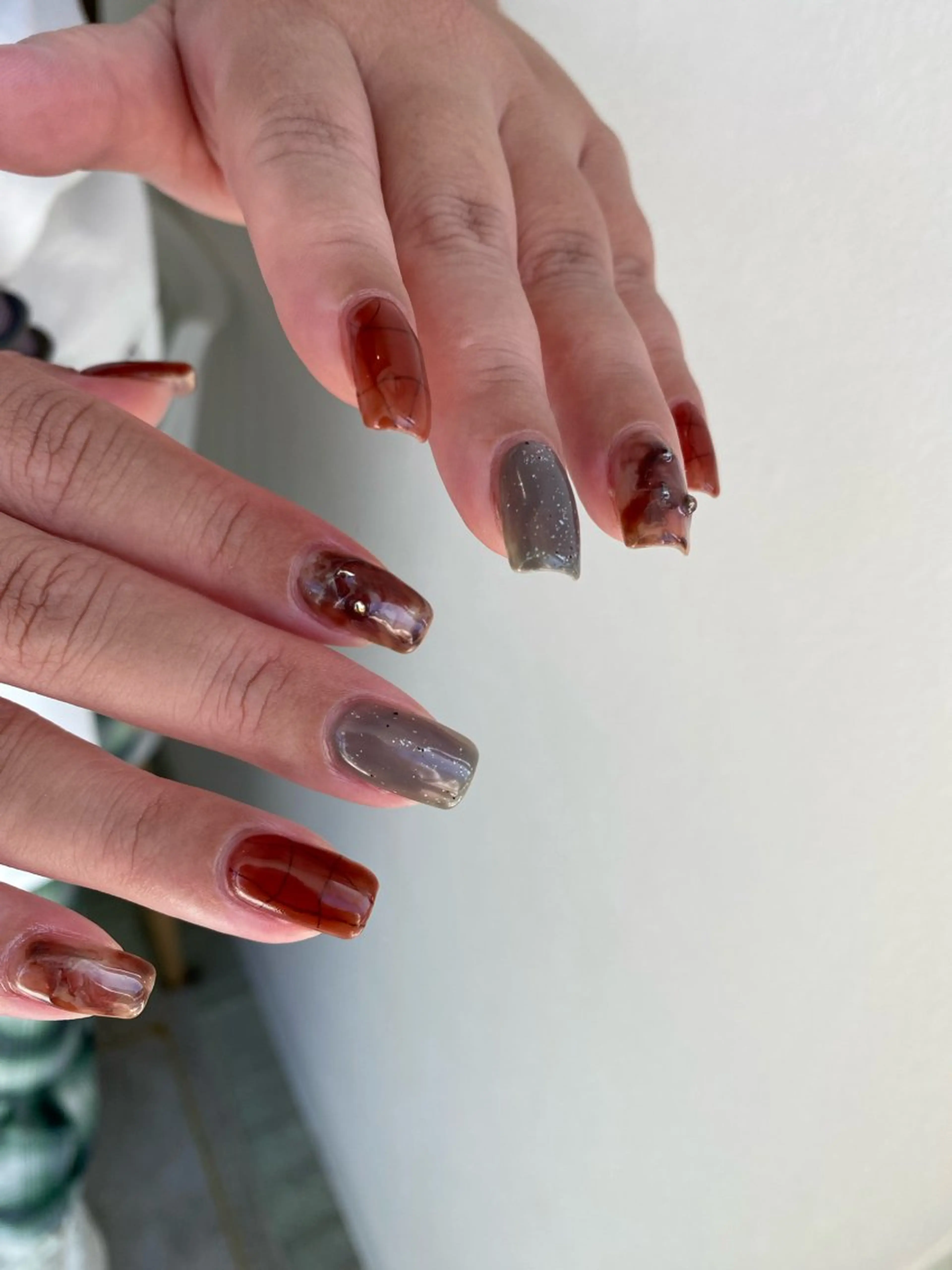 ネイル オーロラネイル マグネットネイル メンズネイル ニュアンスネイル シンプルネイル ハンドネイル 草加ニュアンスネイル 🌚hersのネイルデザイン