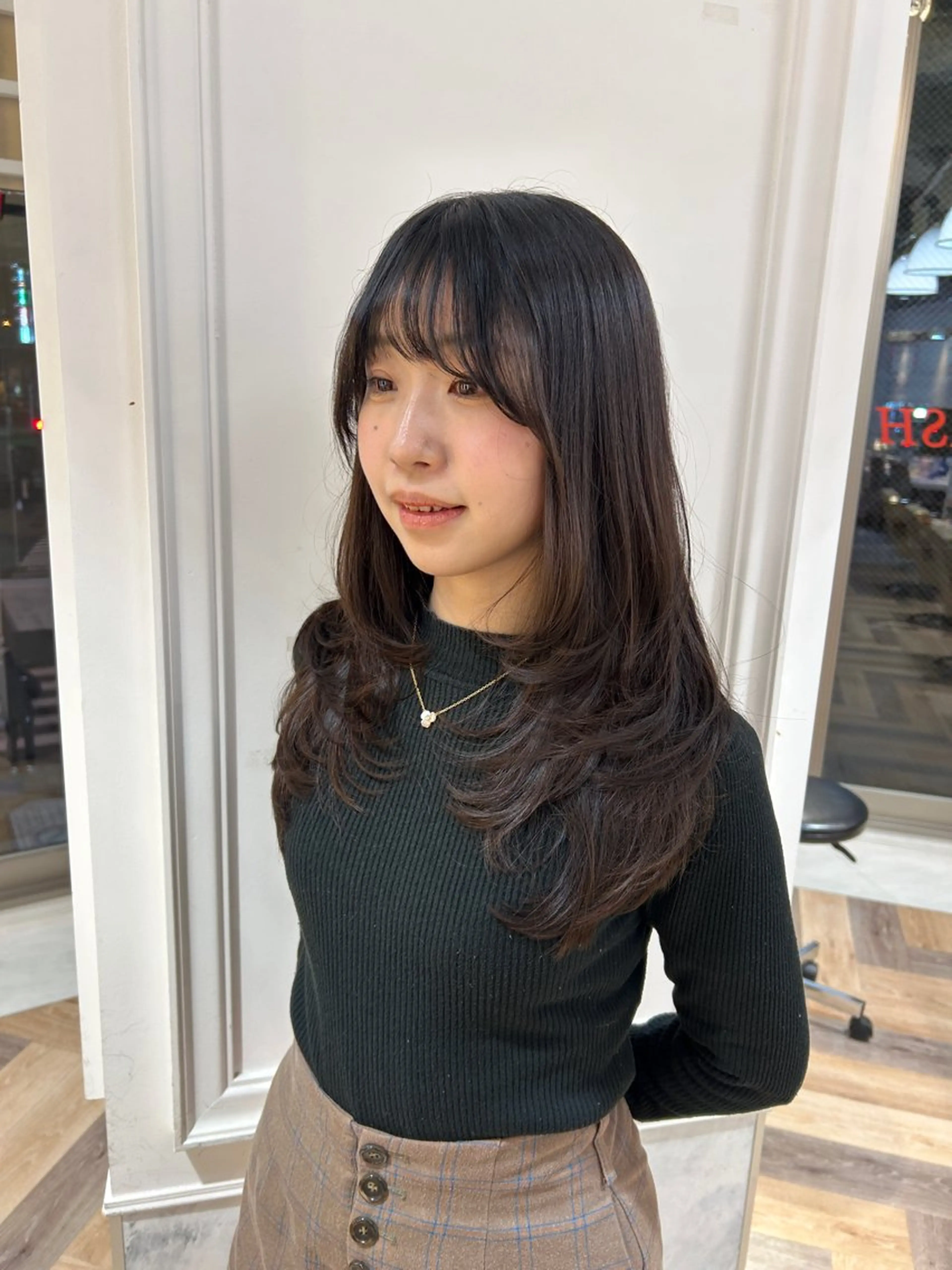 ロング カラー 透明感カラー ハッシュカット 韓国風ヘア レイヤーカット 小顔カット カット 野田阪神/レイヤー/ ハイライト/yuuのヘアスタイル