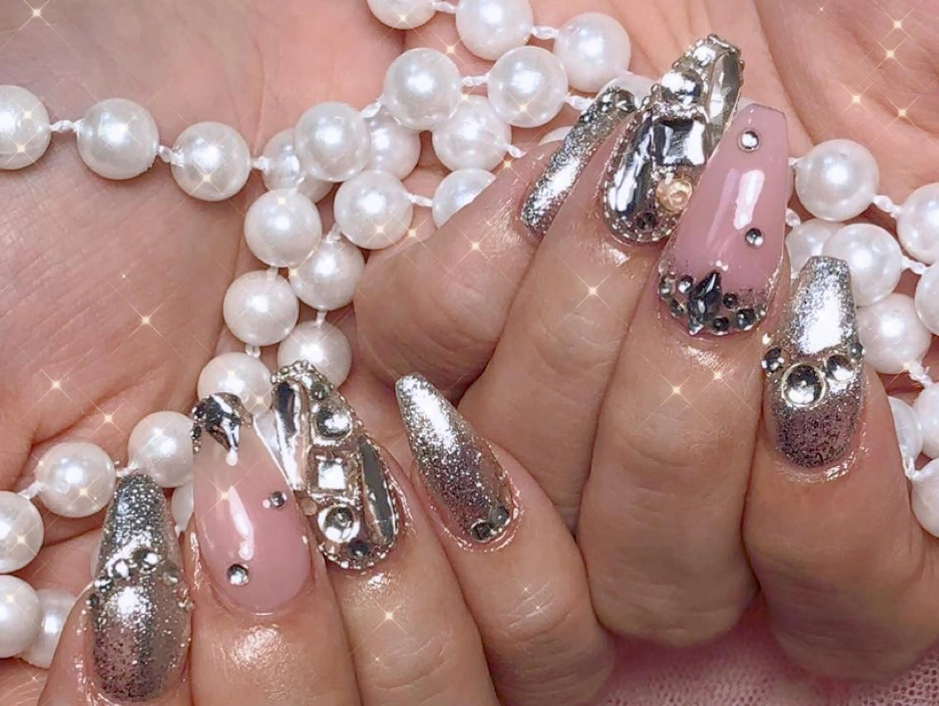 ネイル ハンドネイル 櫻井 ナナのネイルデザイン