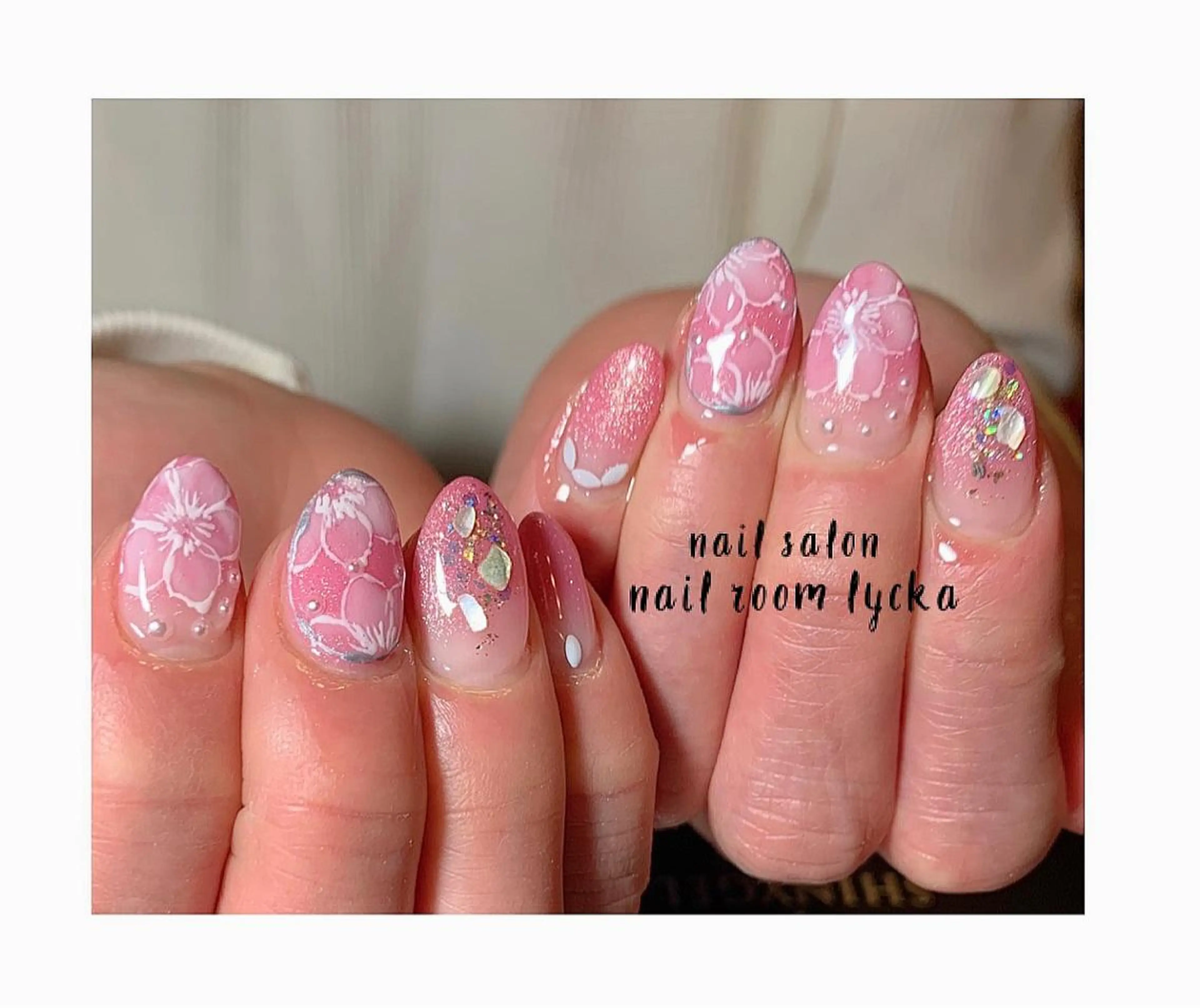 ネイル ジェルネイル パラジェル 冬ネイル ﾈｲﾙﾙｰﾑﾘｯｶ 𝐦𝐚𝐲𝐮のネイルデザイン