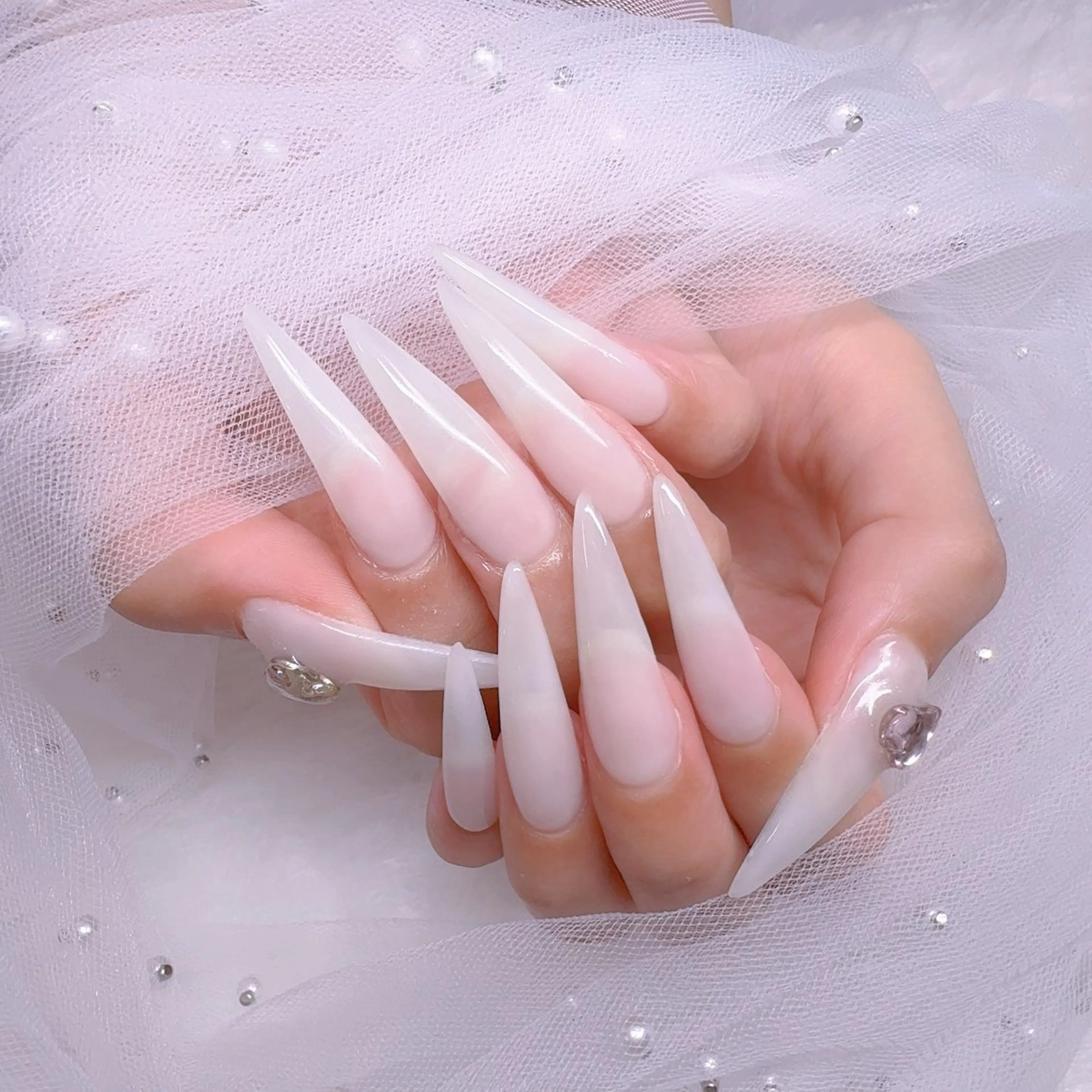 ネイル ハンドネイル minami ネイルのネイルデザイン