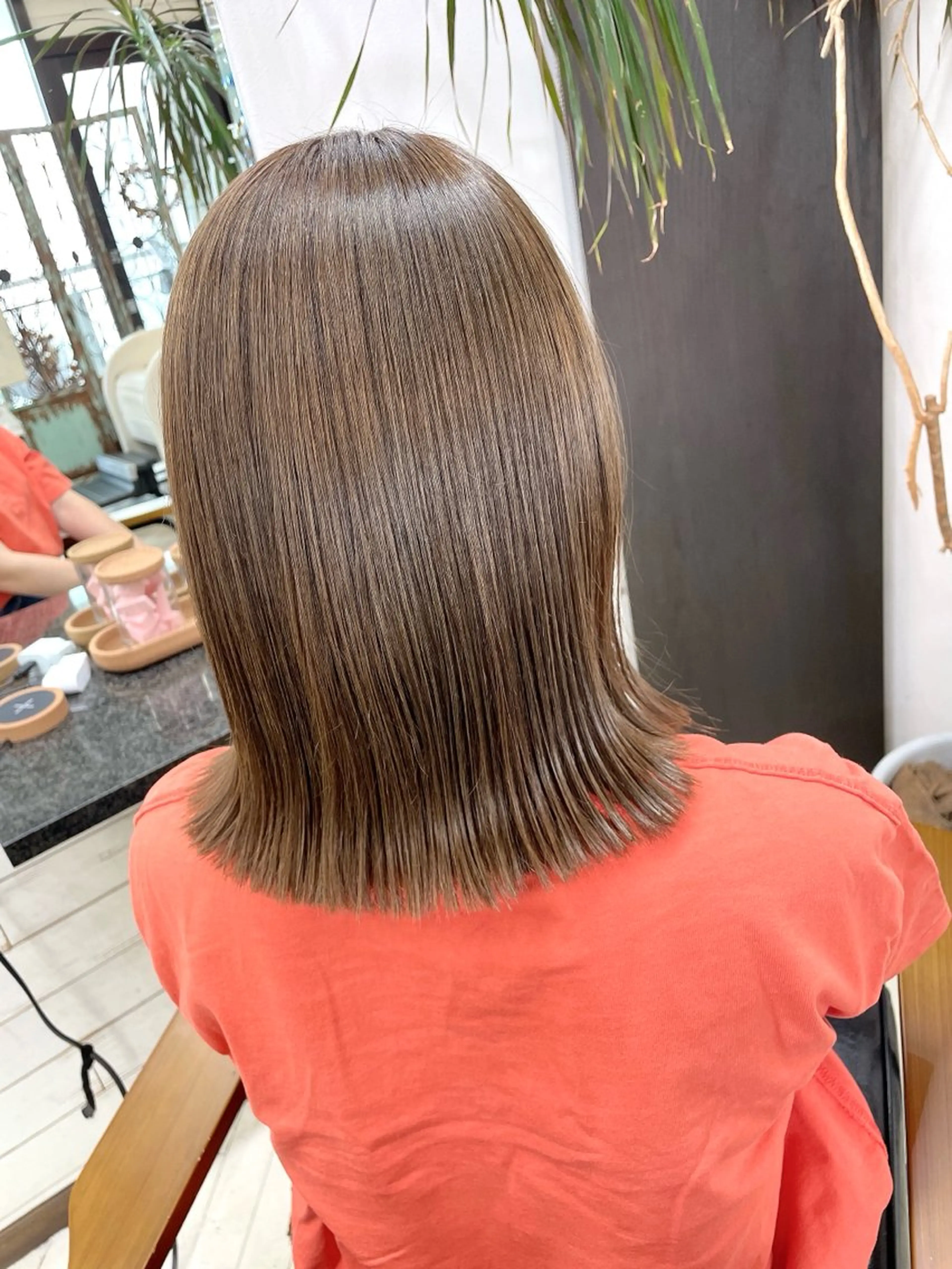 ミディアム カラー カット ヘアカラー トリートメント 【ヌーベルバレ】 ゆきみのヘアスタイル