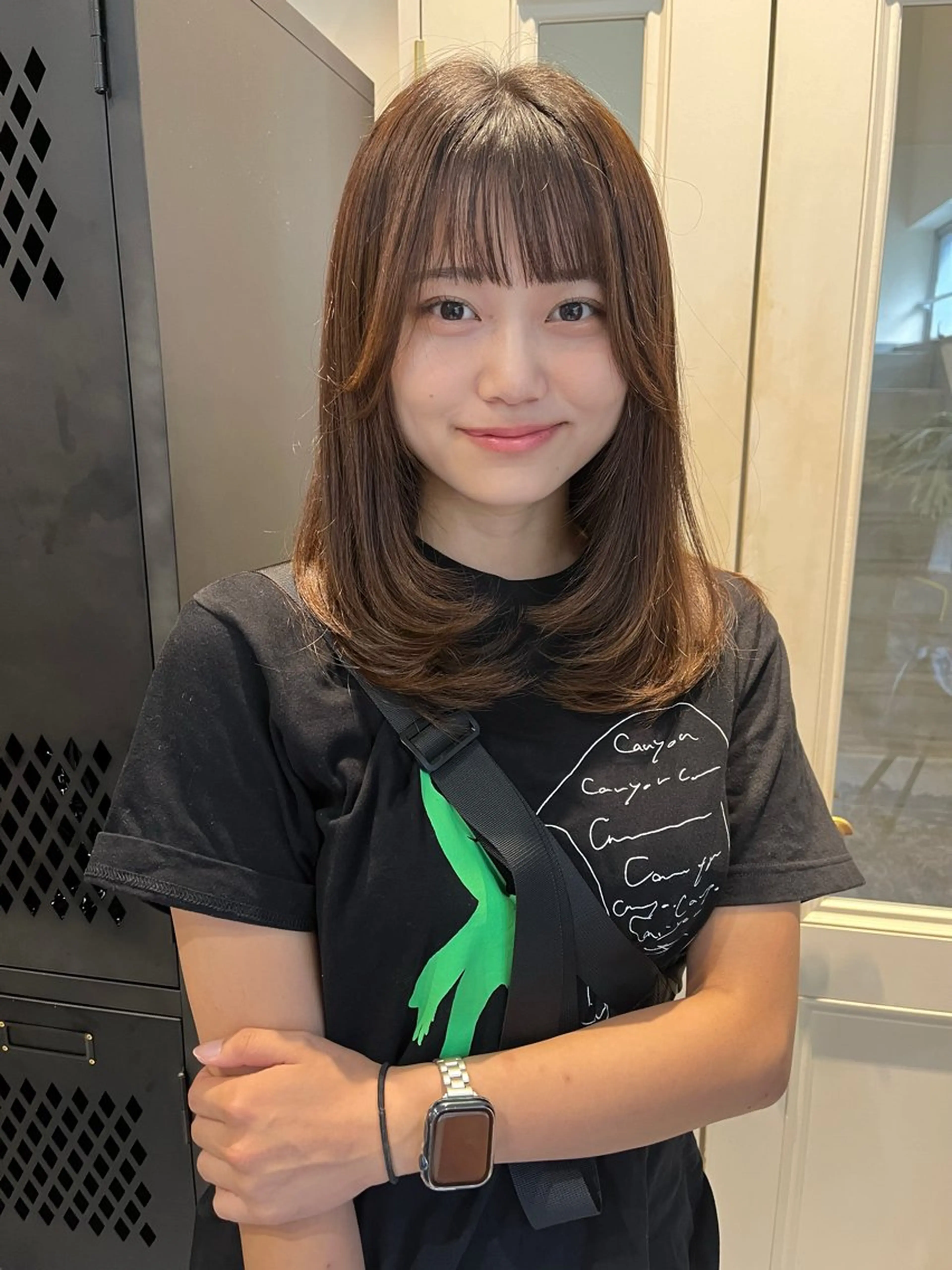 セミロング SIKI yuuna レイヤーカット🪽のヘアスタイル