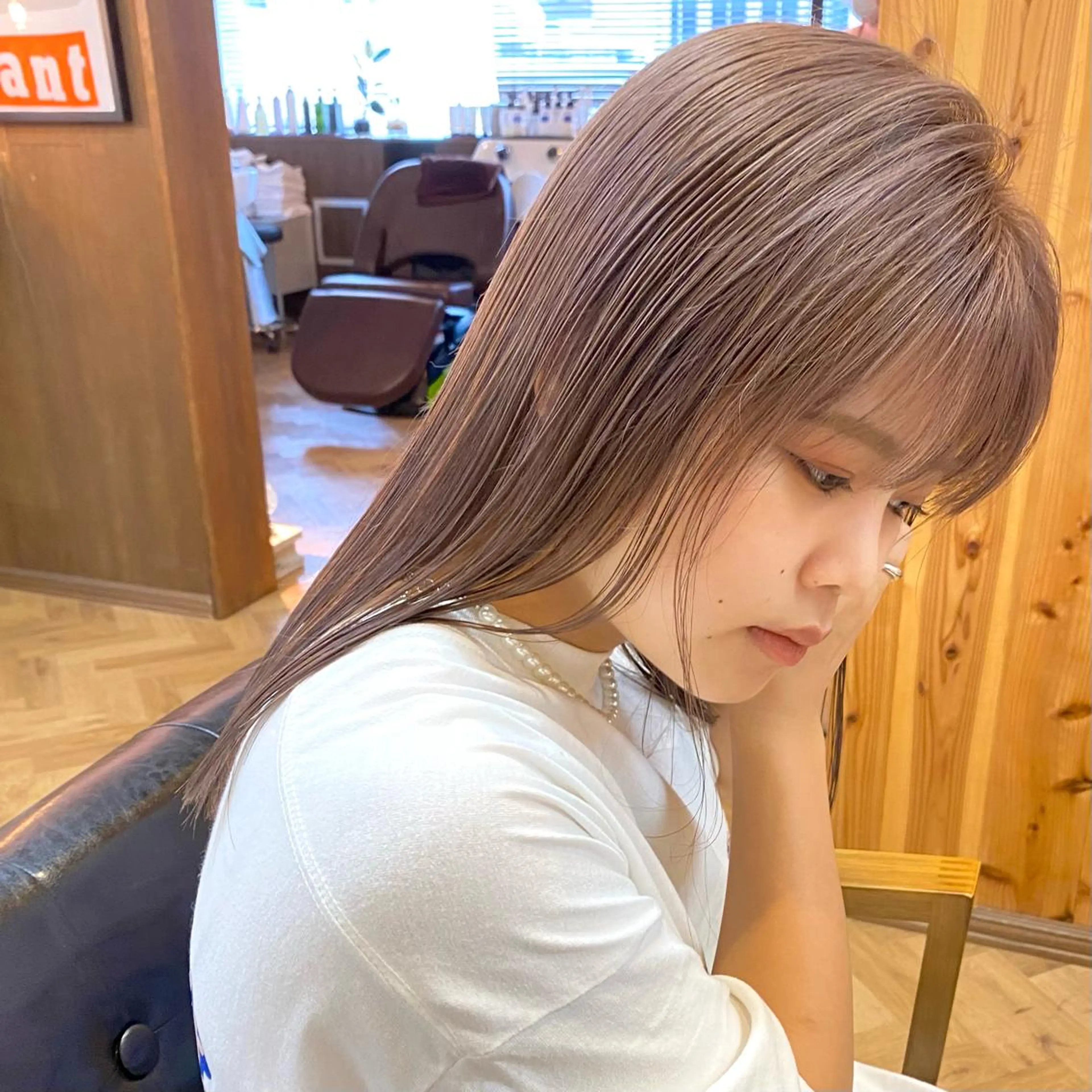 セミロング カラー パーマ ヘアアレンジ メンズ キッズ ネイル マツエク・マツパ カット ヘアカラー 前川 朋香のヘアスタイル