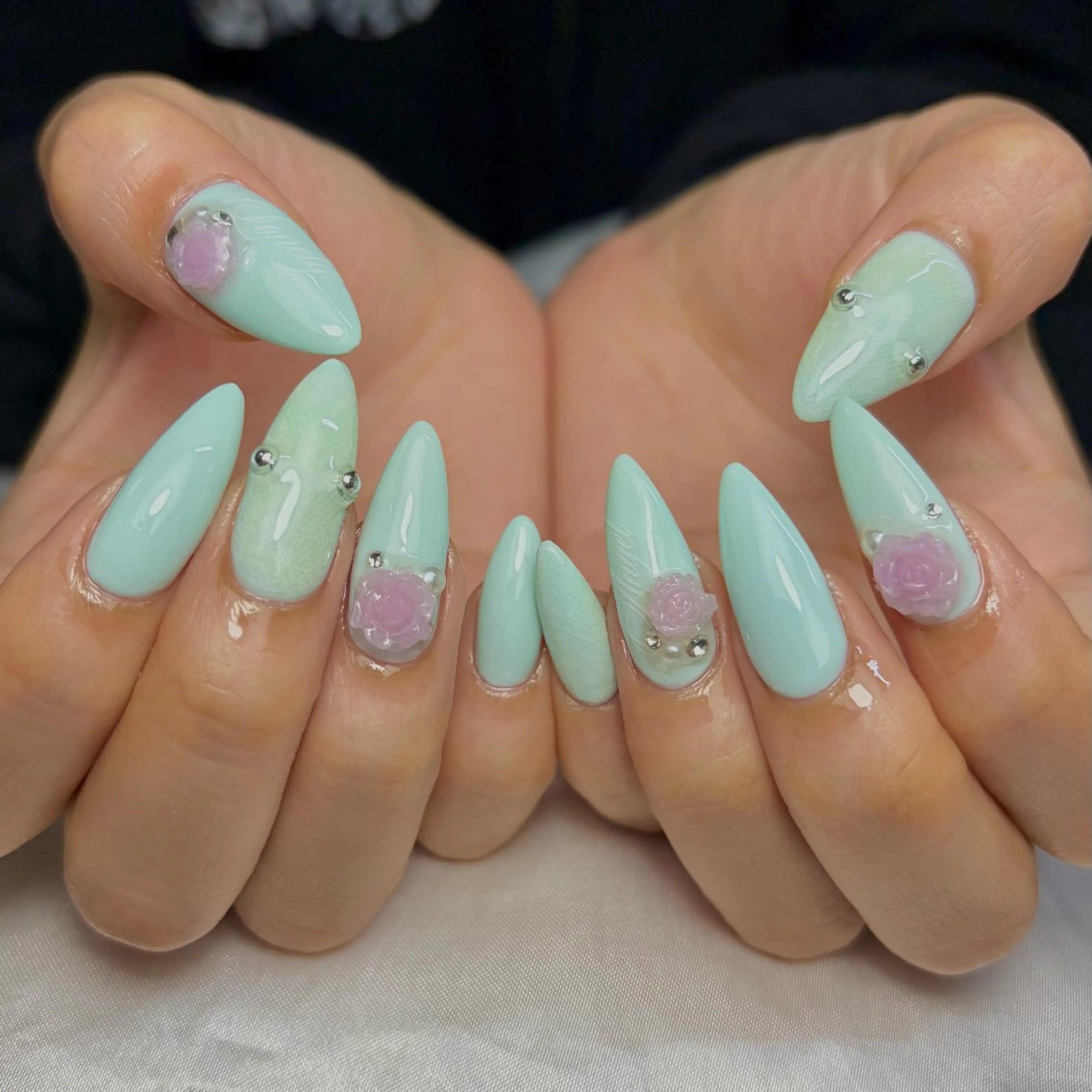 ネイル ハンドネイル yamane de  salonのネイルデザイン