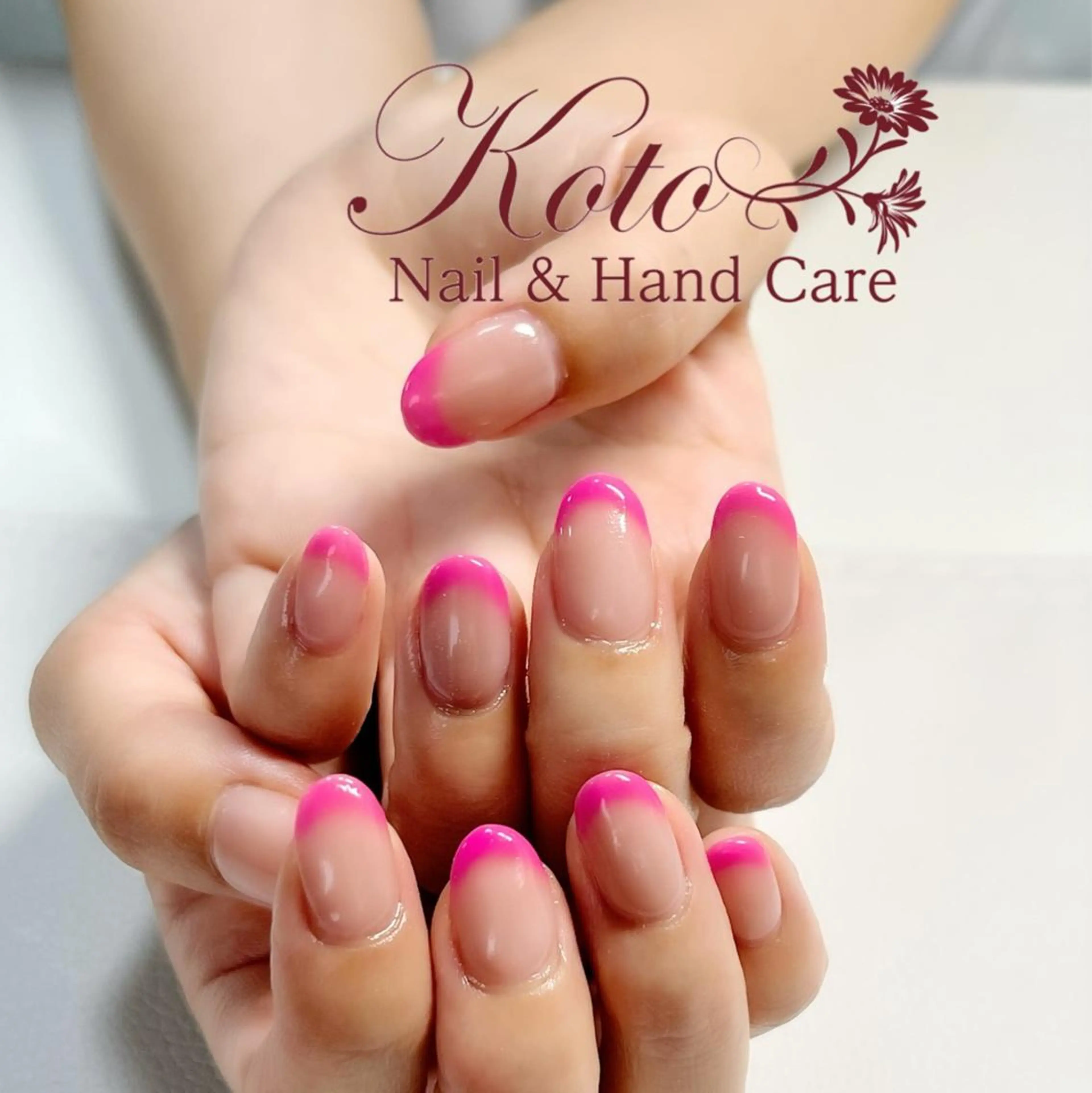 ネイル 長さ出し フットネイル フレンチネイル ジェルネイル ラメ(グリッター) Risa ネイルサロンKOTOのネイルデザイン