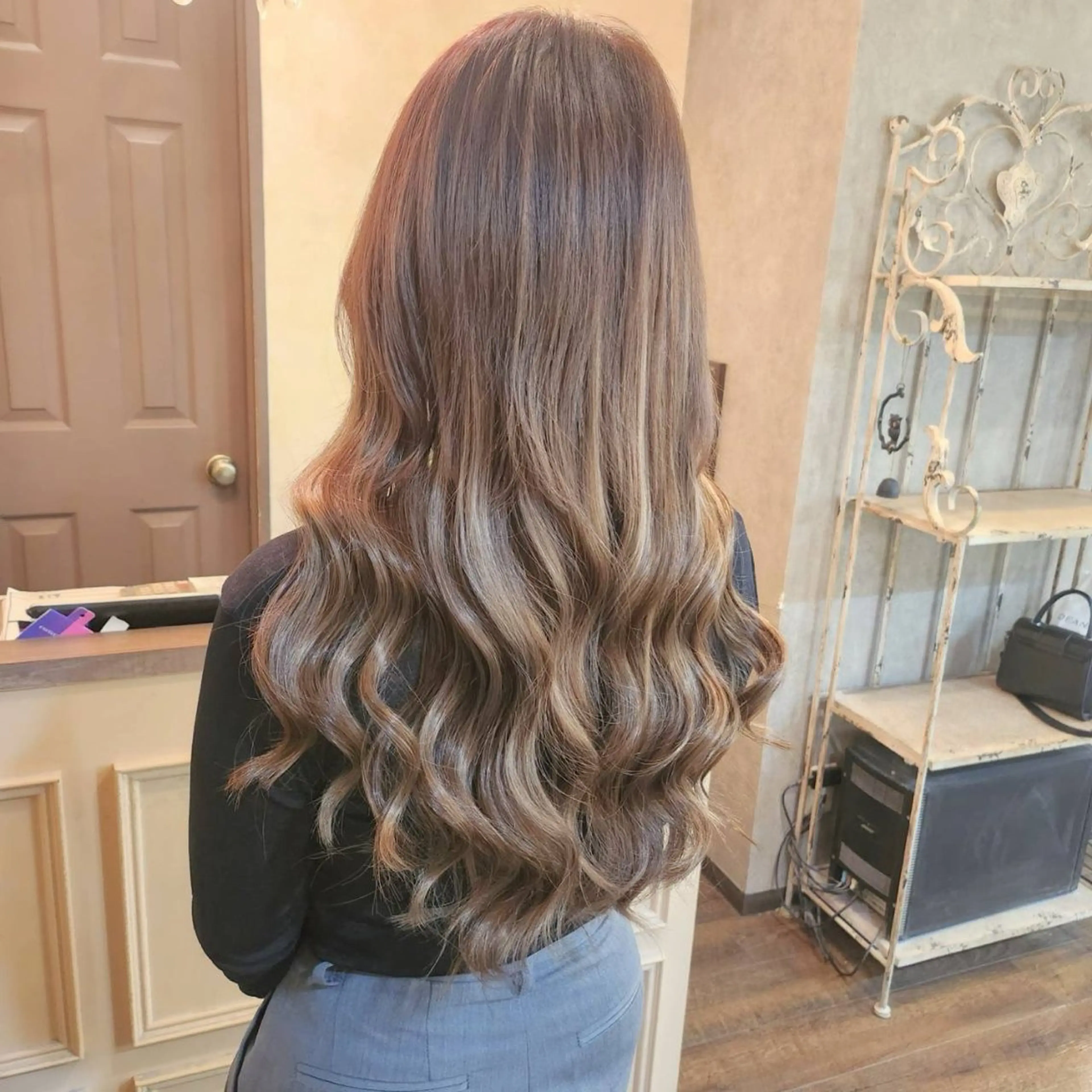 ロング ヘアアレンジ シールエクステ エクステ ロング カット エクステ MagicMush ✴︎シールエクステのヘアスタイル