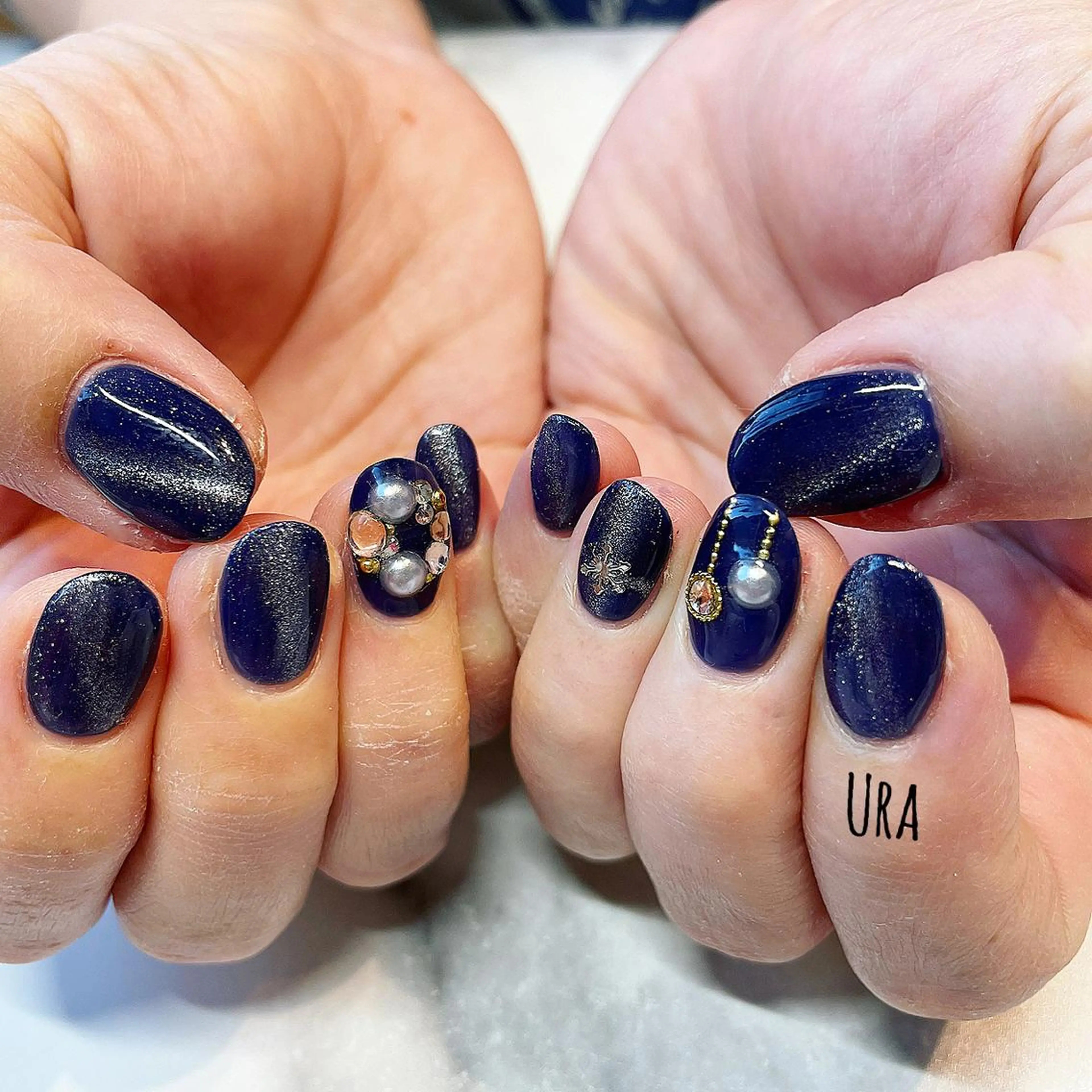 ネイル UrakoNail 《nail》のネイルデザイン
