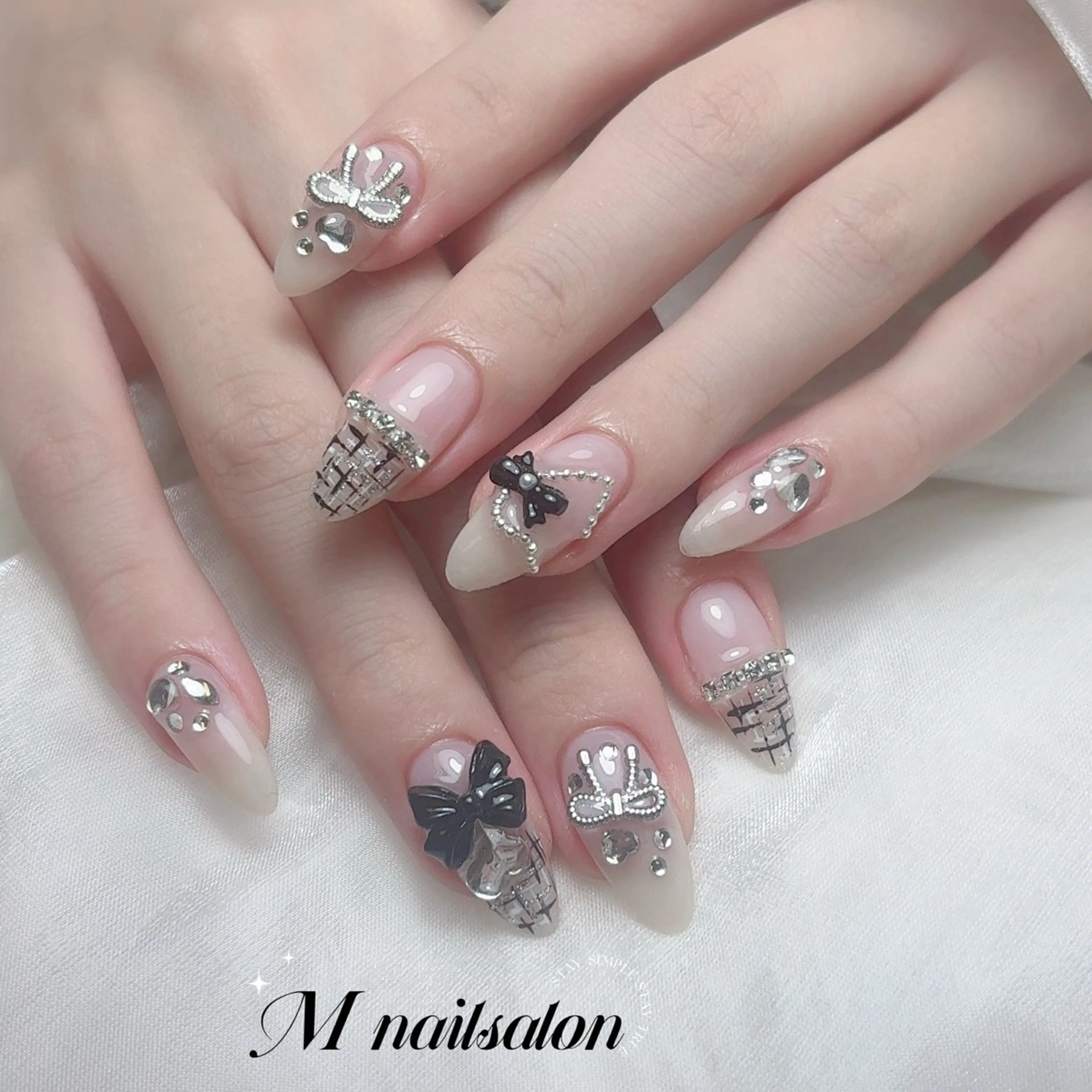 ネイル ハンドネイル M🌷nail 長さだし専門店のネイルデザイン