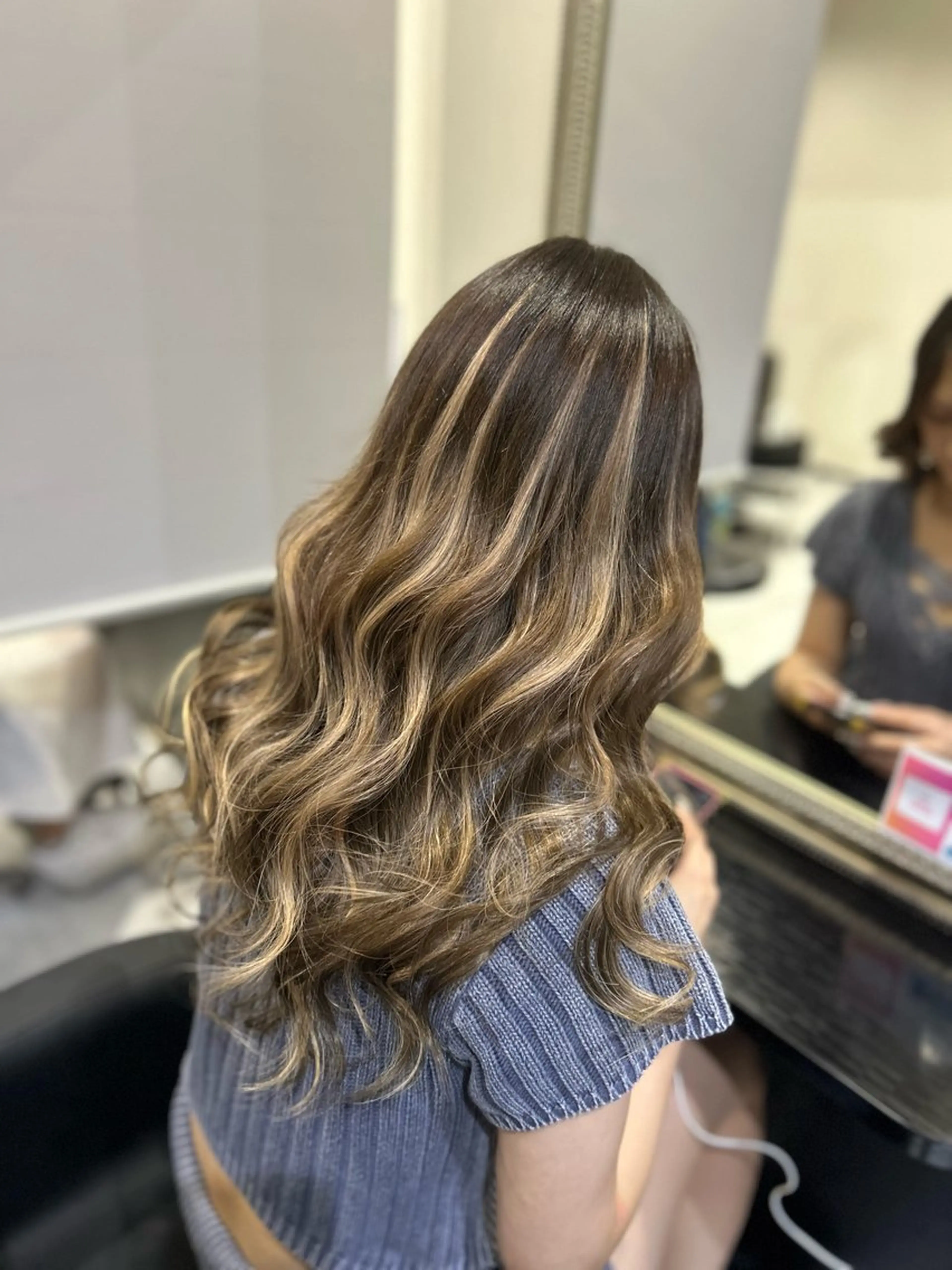 ロング カット エクステ 長田 麻友子のヘアスタイル