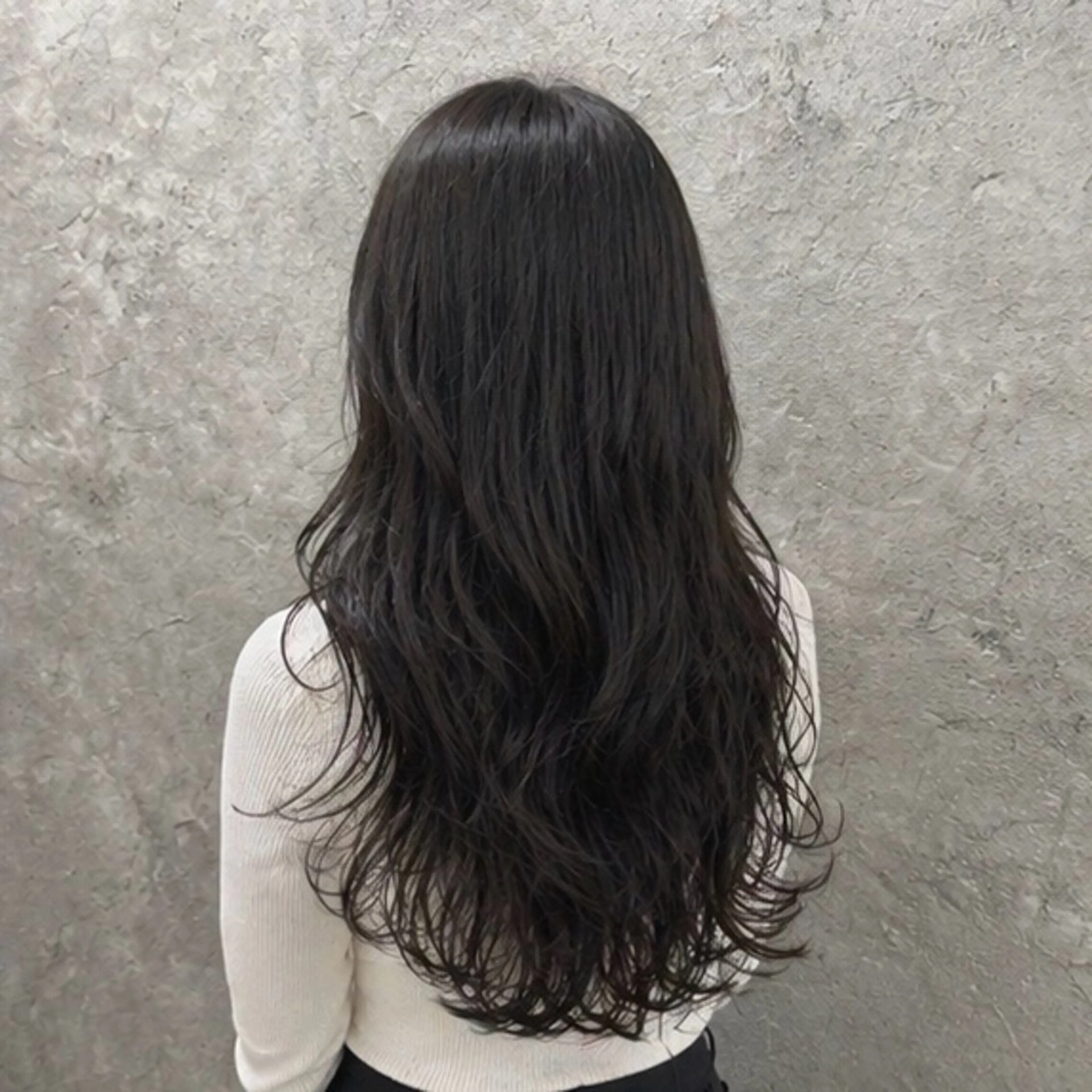 ロング パーマ カット パーマ トリートメント 小島 咲音/艶カラー /レイヤー/縮毛矯正のヘアスタイル