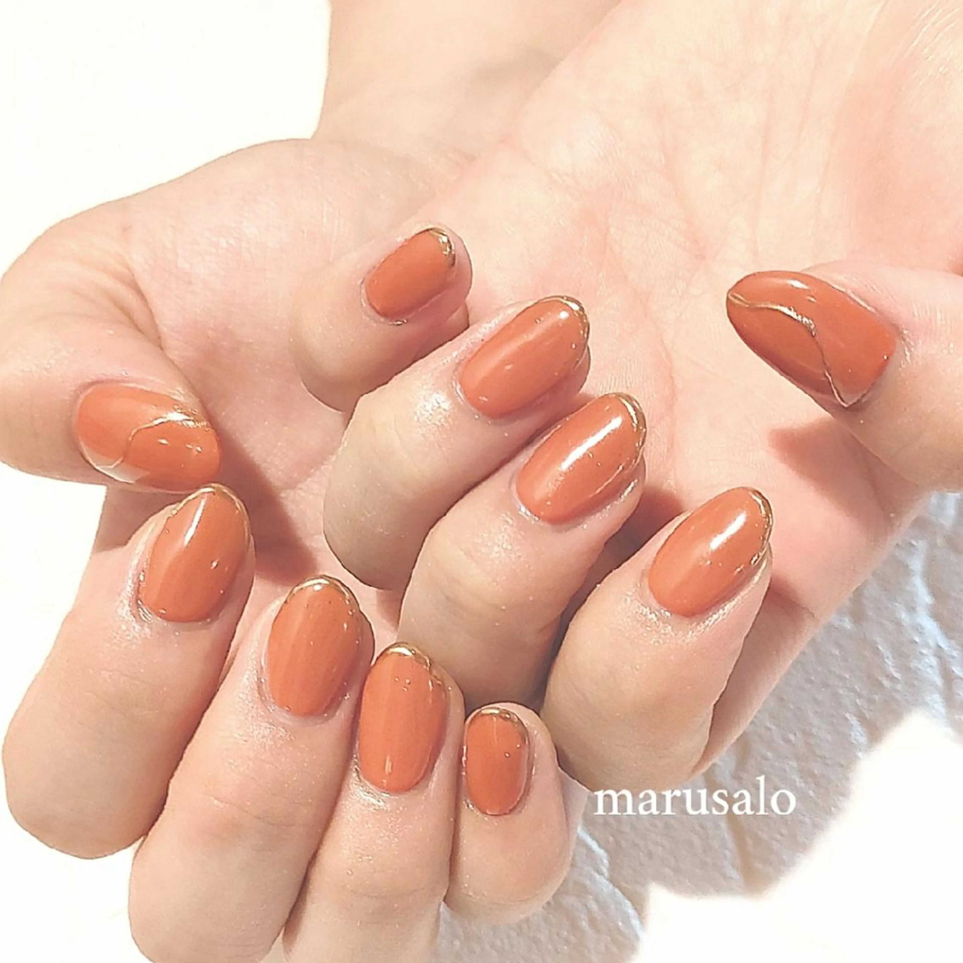 ネイル ミラーネイル ニュアンスネイル ハンドネイル marusalo nailのネイルデザイン