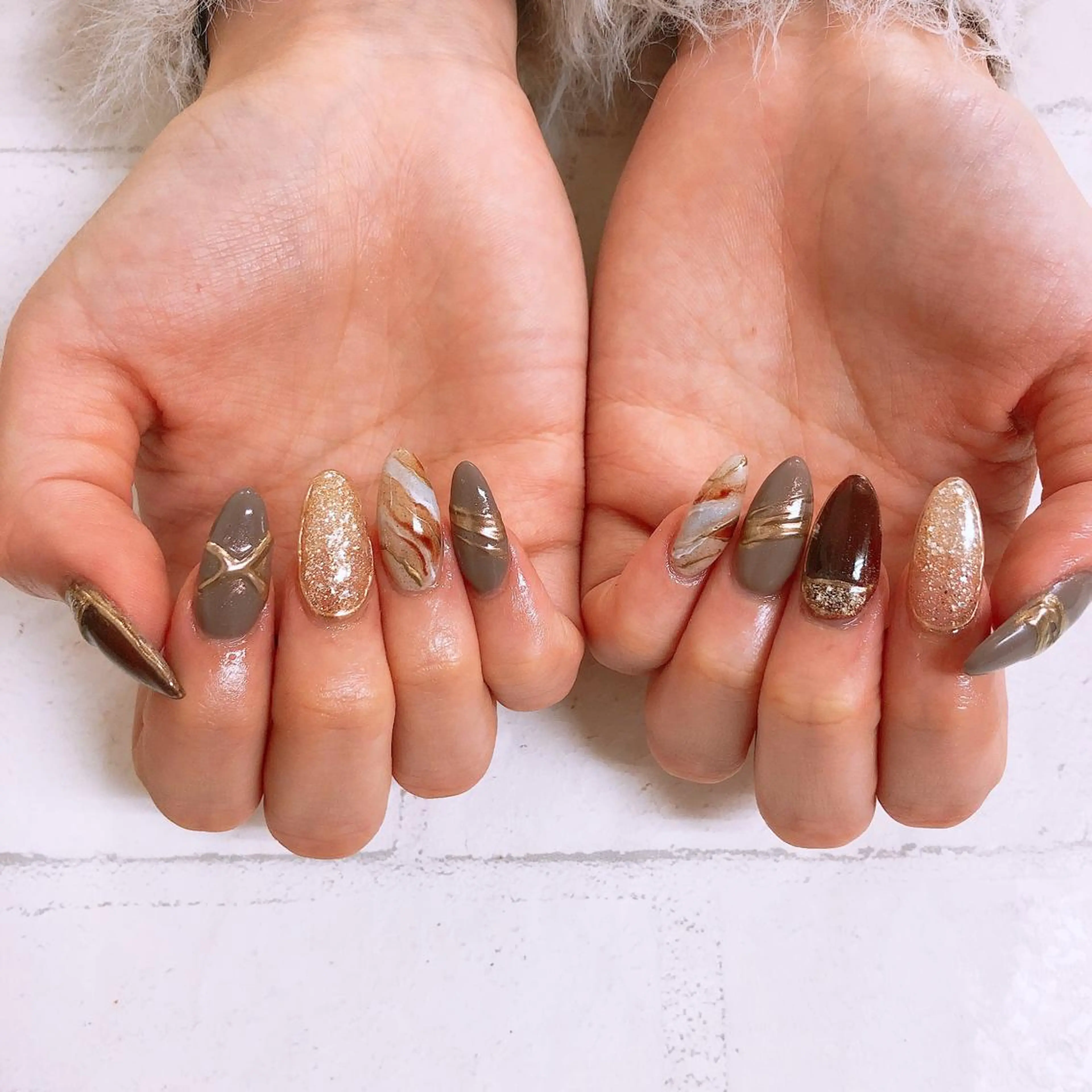 ネイル ブラウン ミラーネイル ニュアンスネイル スカルプネイル ono megumiのネイルデザイン