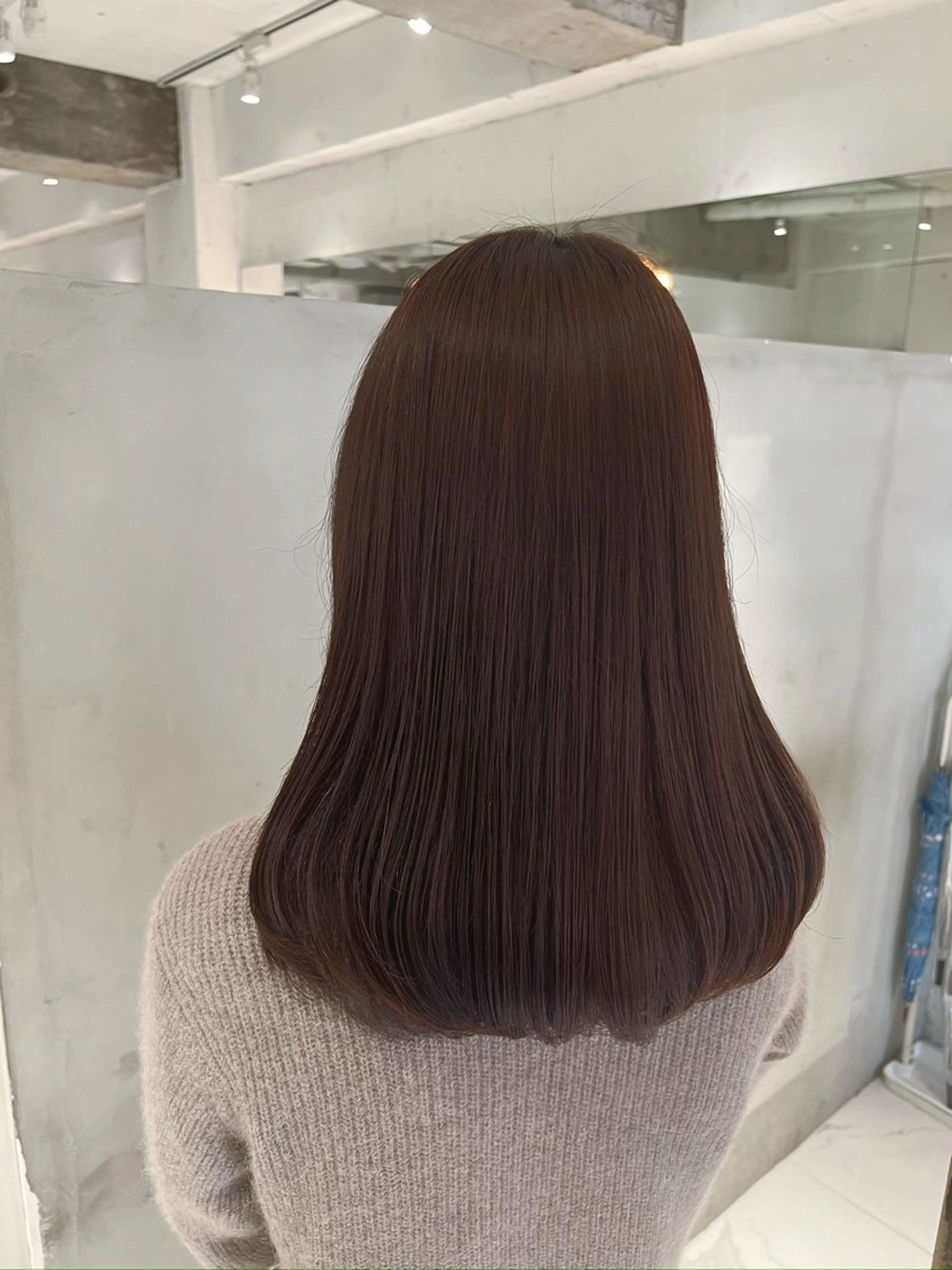ロング カラー パーマ ヘアカラー 縮毛矯正 トリートメント ヘッドスパ ヘアセット 艶くすみカラー ‎/縮毛/川添桃花‎のヘアスタイル