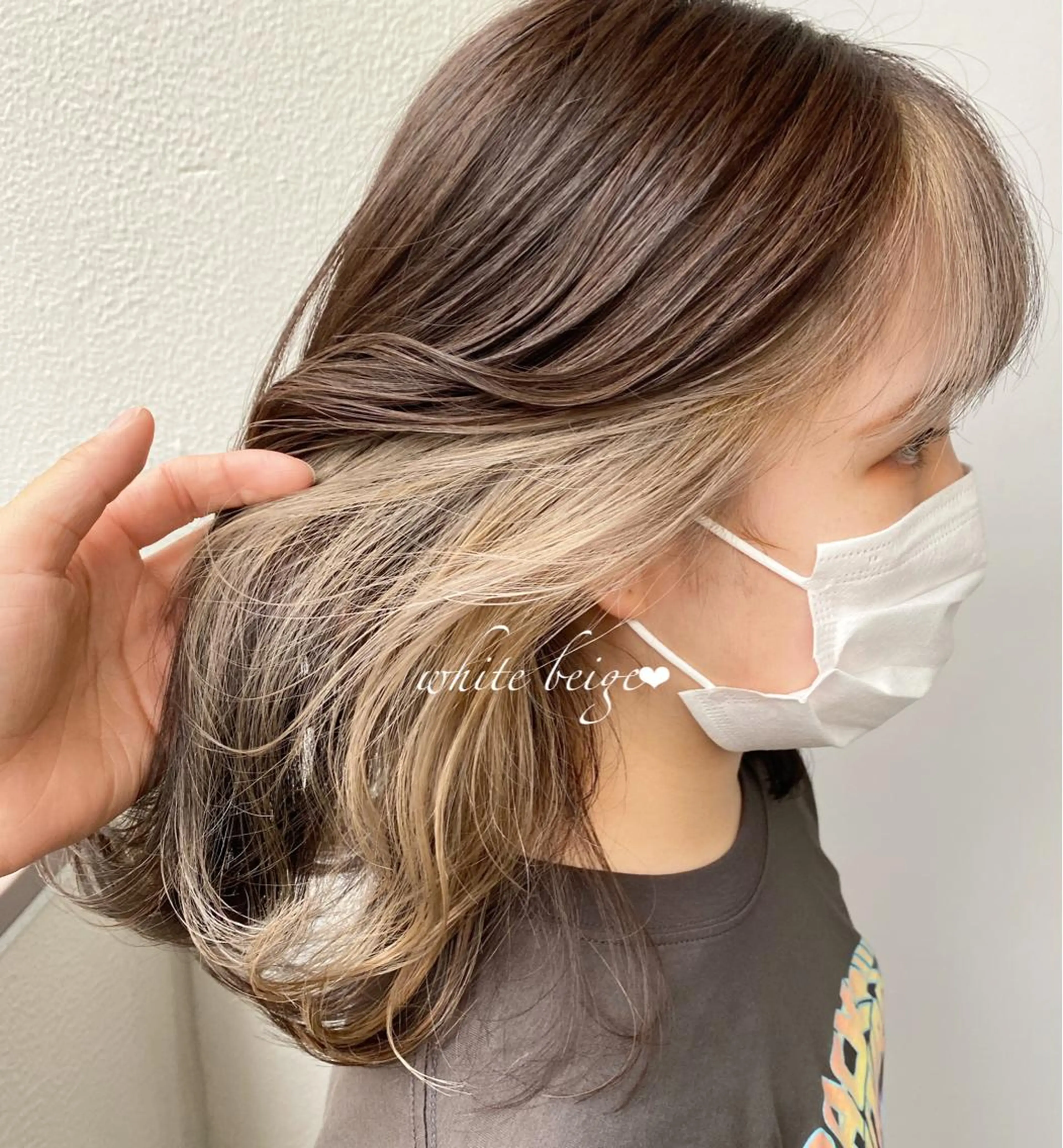 ミディアム カラー ヘアアレンジ ベージュカラー イヤリングカラー ホワイトベージュ 小顔カット Rene'所属・当日予約⭕️ JUNYAのヘアスタイル