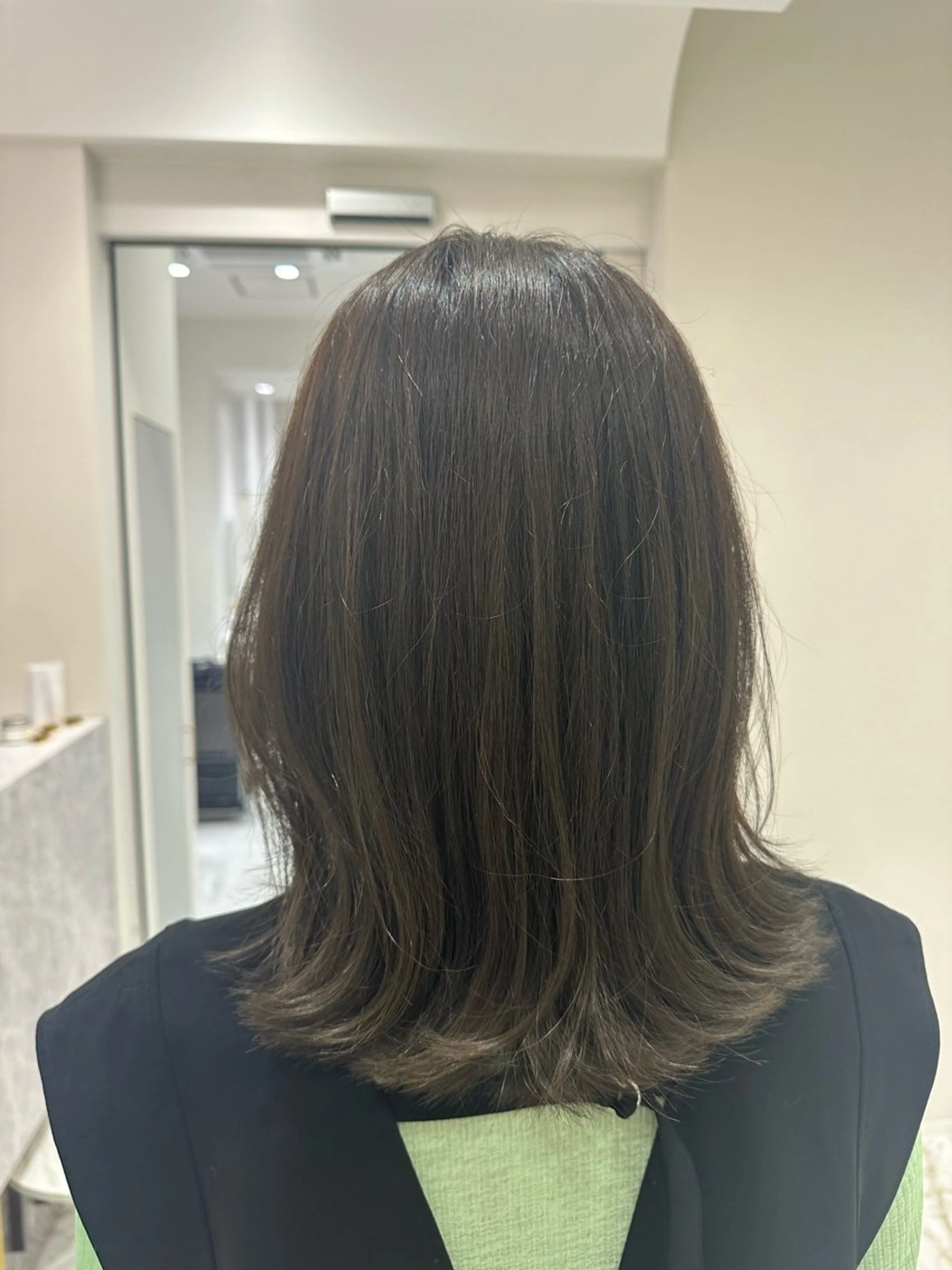 ミディアム カラー カット ヘアカラー トリートメント ヘッドスパ 韓国レイヤー✨ yasuko銀座のヘアスタイル