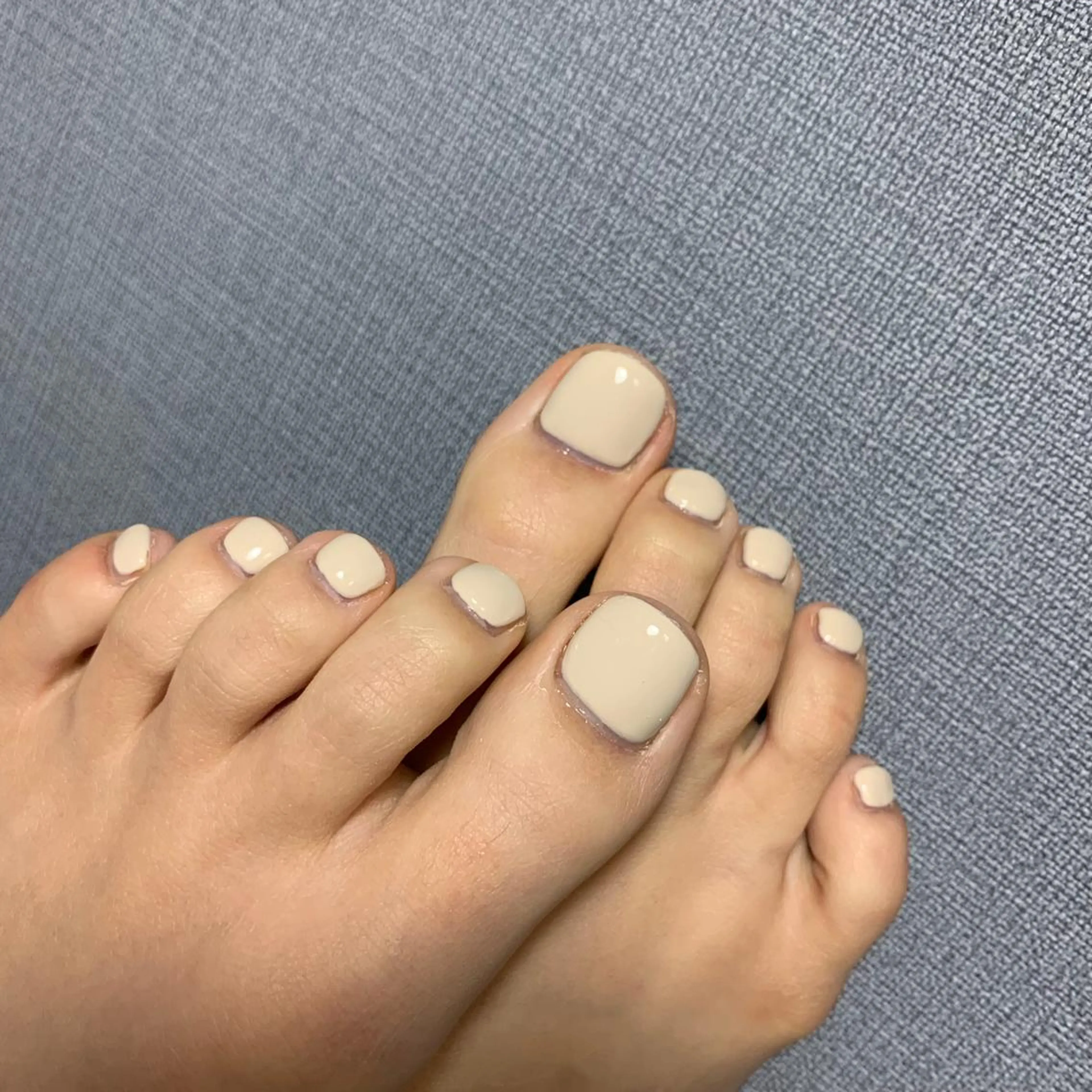 ネイル フットネイル おそろいネイル 里見 麗のネイルデザイン