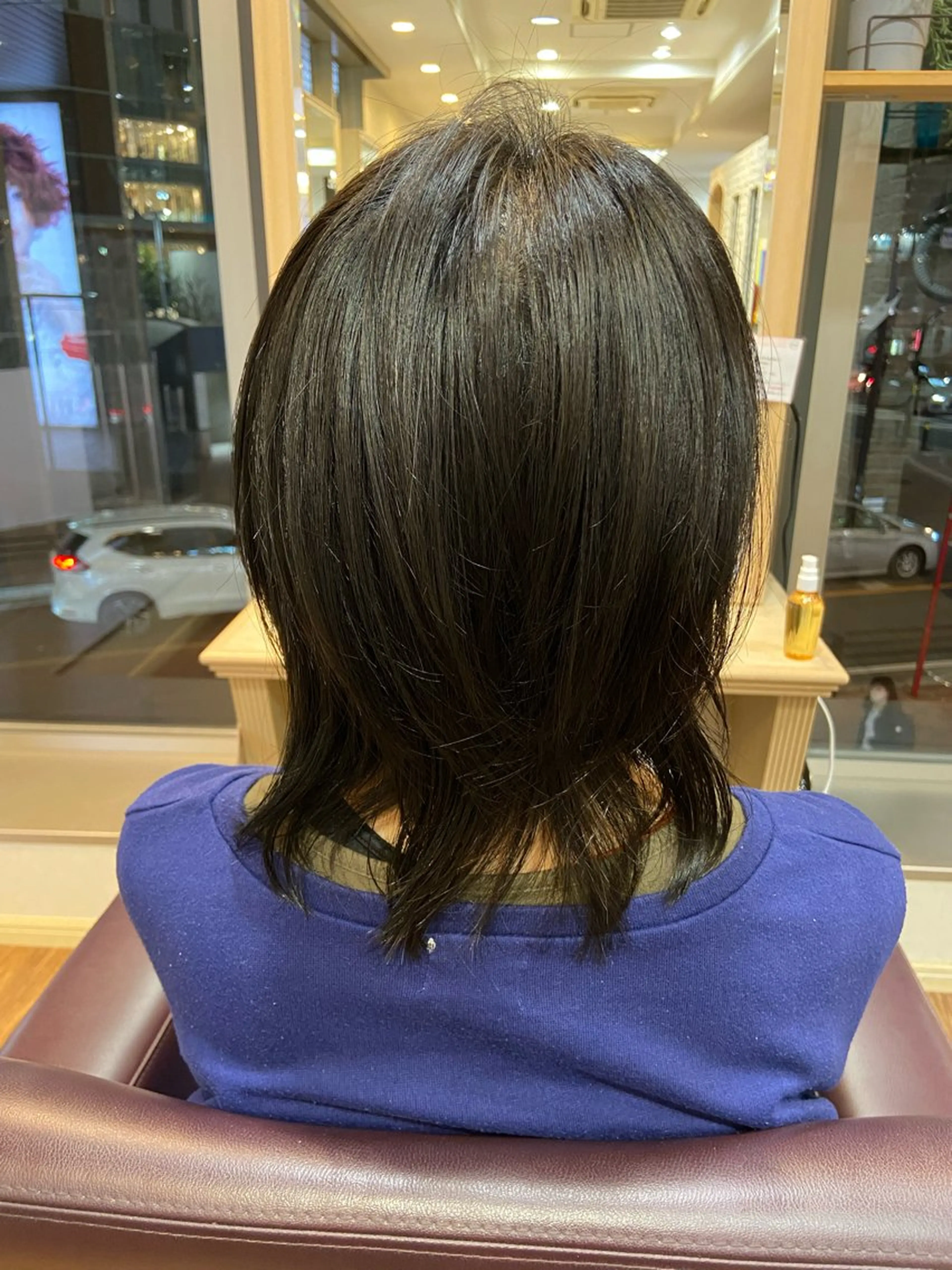 ミディアム ミディアムレイヤー レイヤーカット ウルフカット コバヤシ ユウスケのヘアスタイル