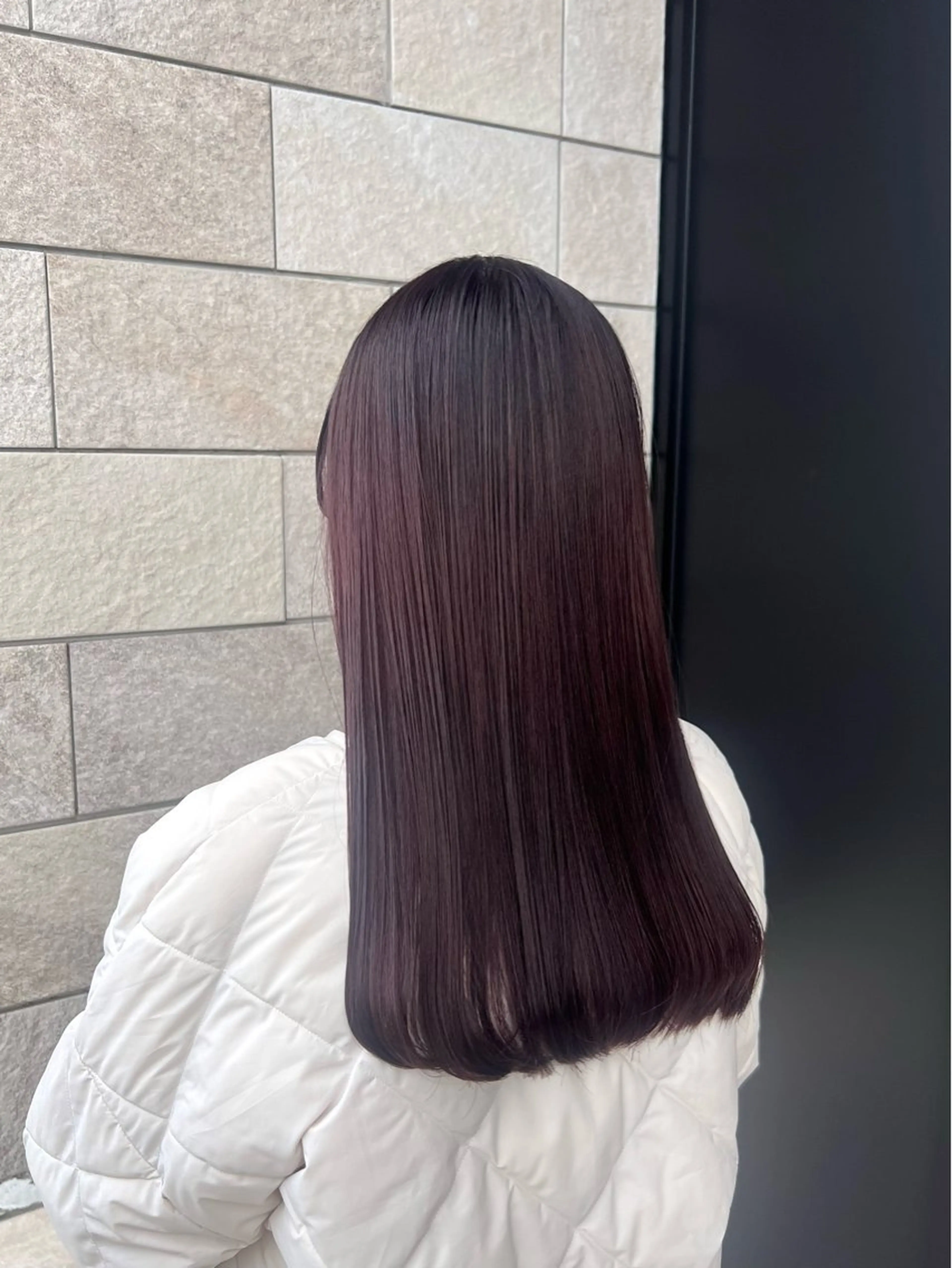 ロング 酸性ストレート 🎀Lolonois 池田店🎀佐藤百奈美のヘアスタイル