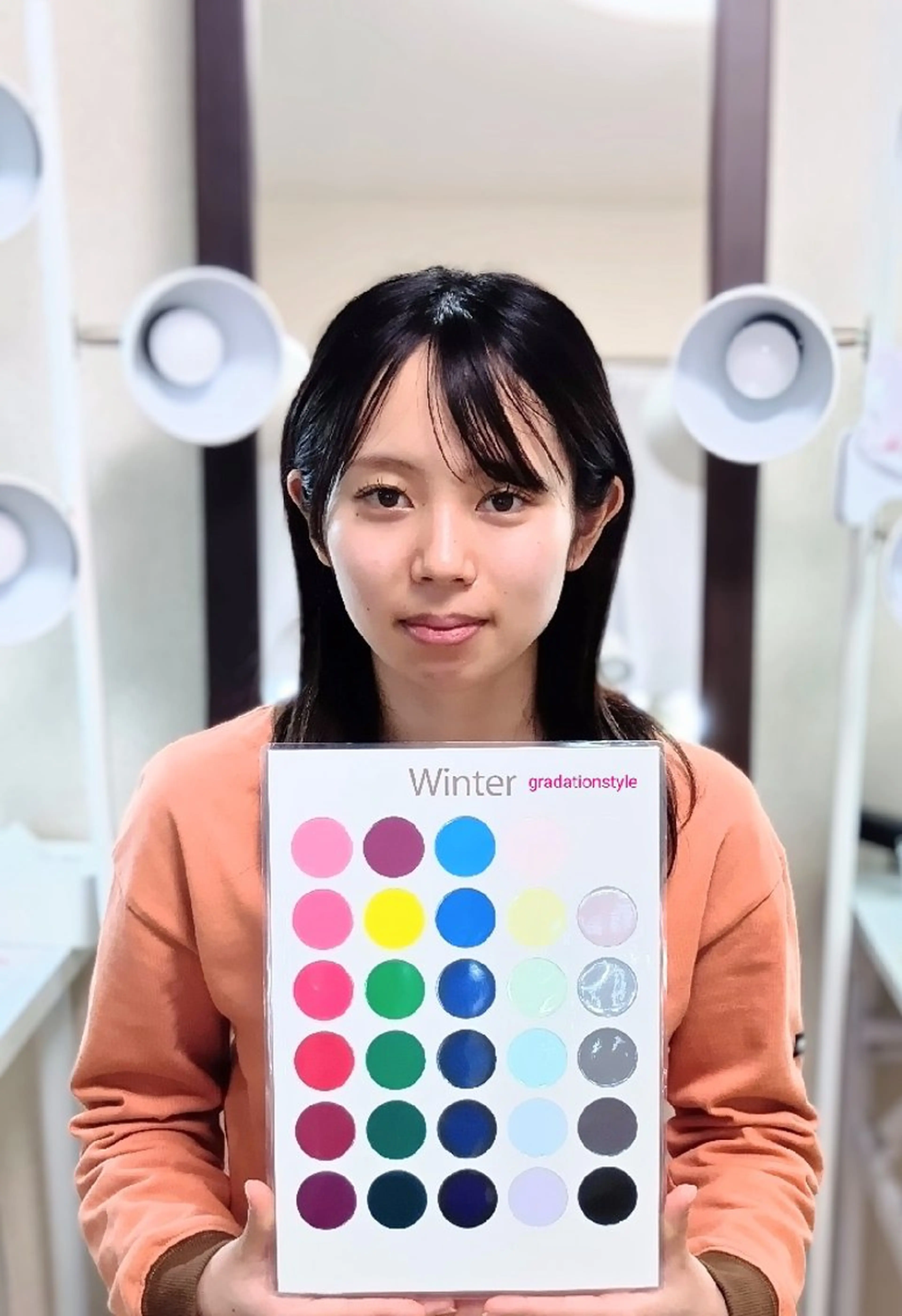 パーソナルカラー診断 🎼グラデーション スタイル札幌♫*✧のマツエク・マツパデザイン