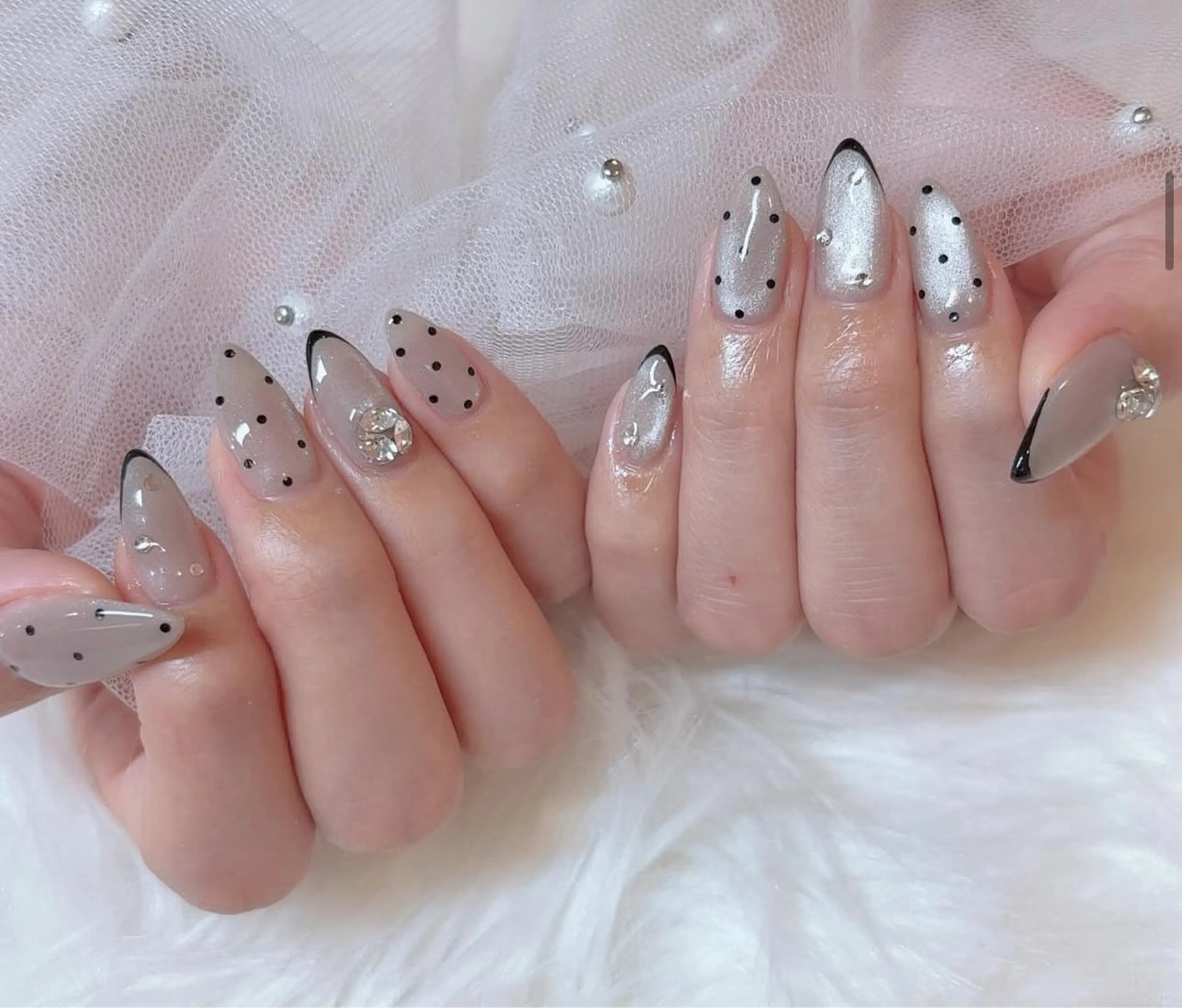 ネイル アートネイル フレンチネイル ジェルネイル 韓国ネイル マグネットネイル Lenie Nail Salonのネイルデザイン