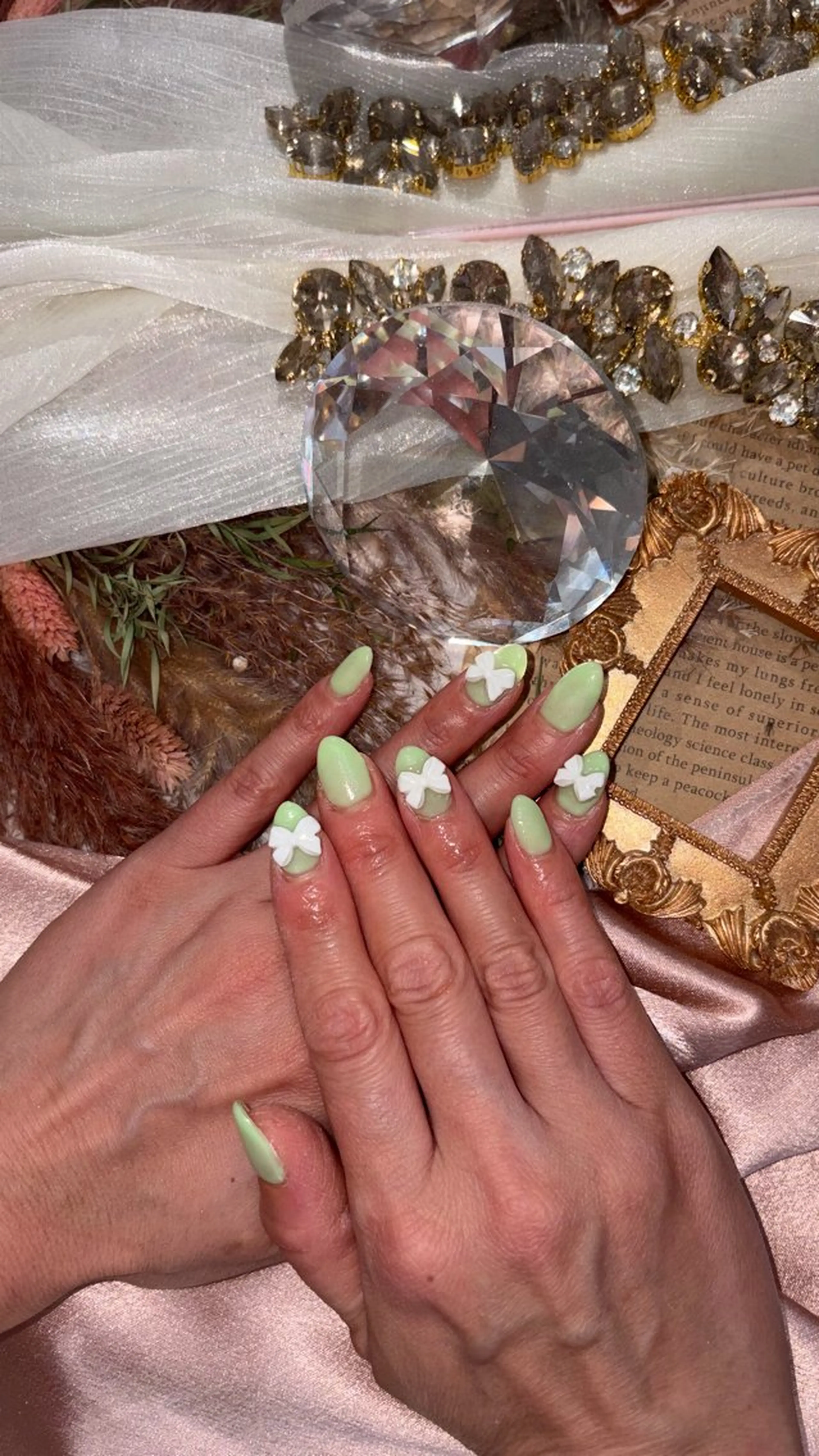 ネイル MADIA MAYAのネイルデザイン