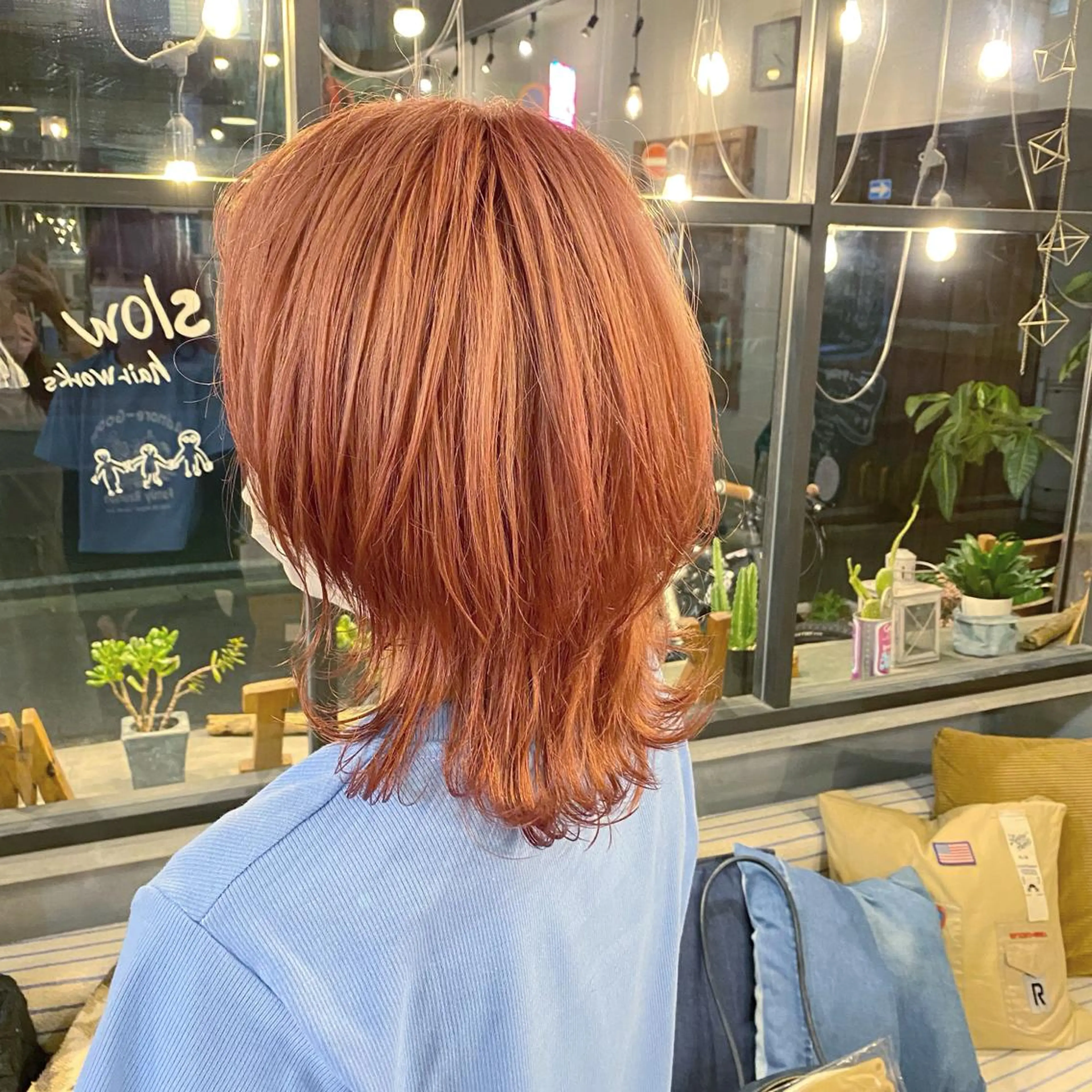 カラー ブリーチ オレンジ スロウ（slow）所属・slow✂︎ 矢野芹奈のヘアスタイル
