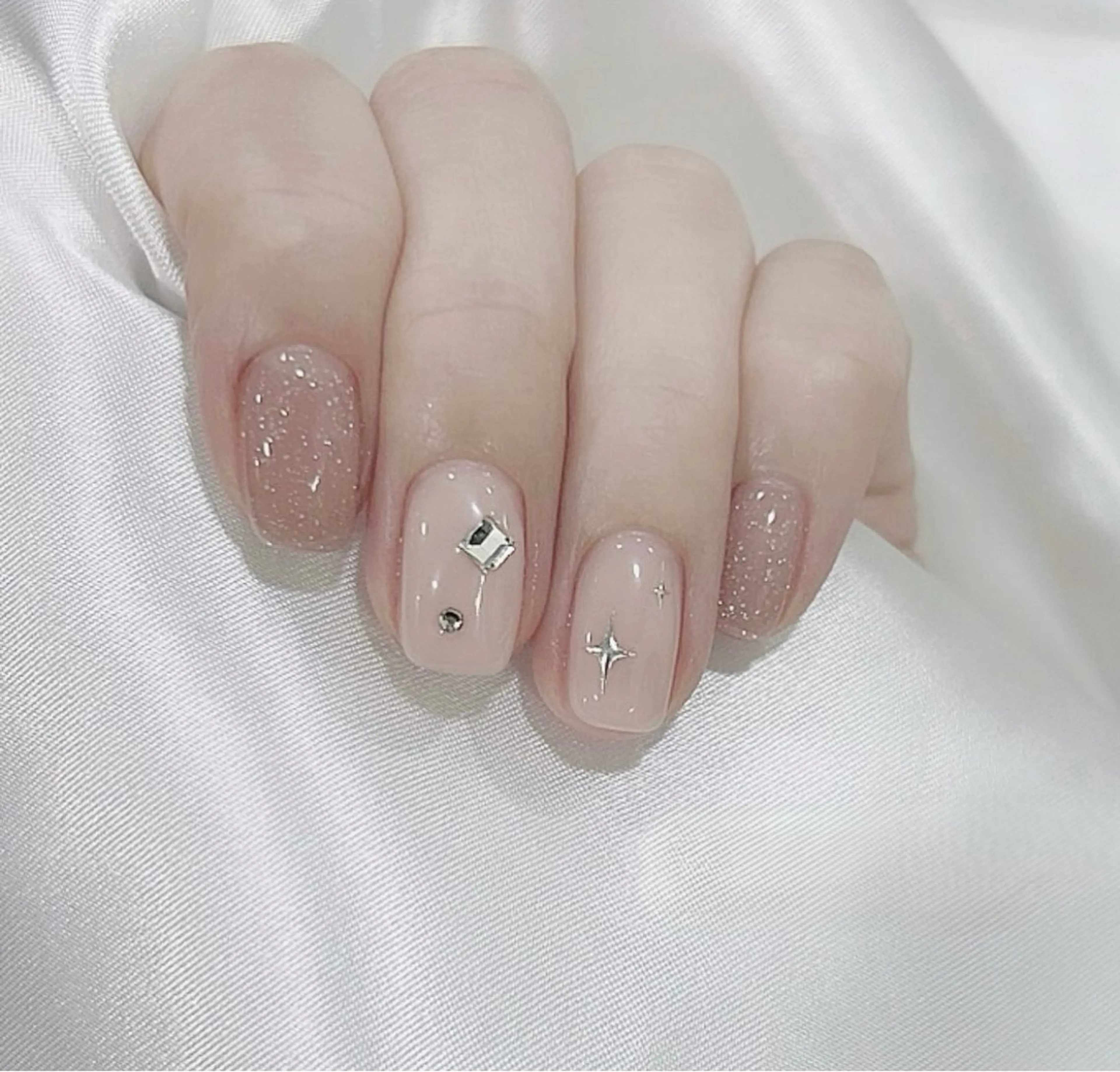 ネイル NailSalon✨ Écrinエクランのネイルデザイン