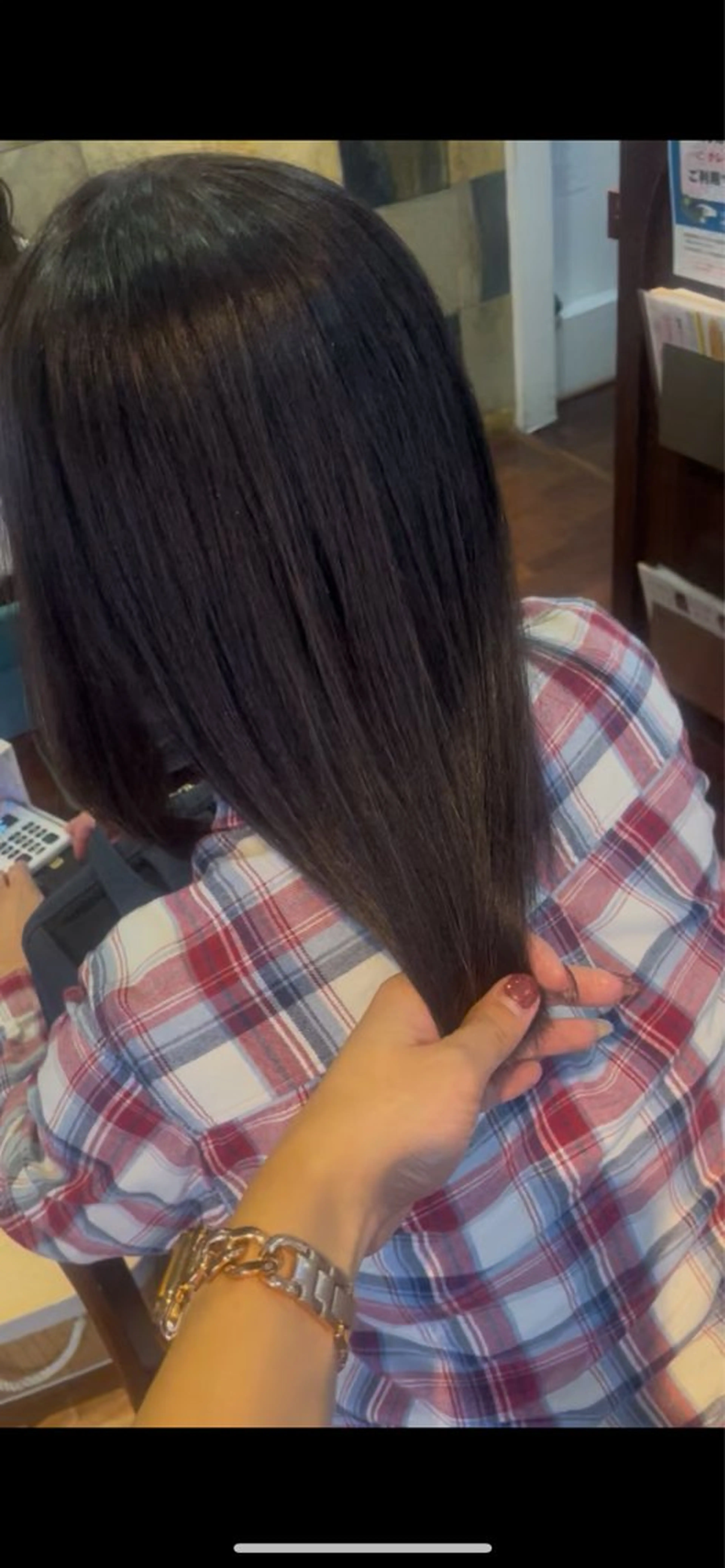 セミロング 髪質改善 福見 美保のヘアスタイル