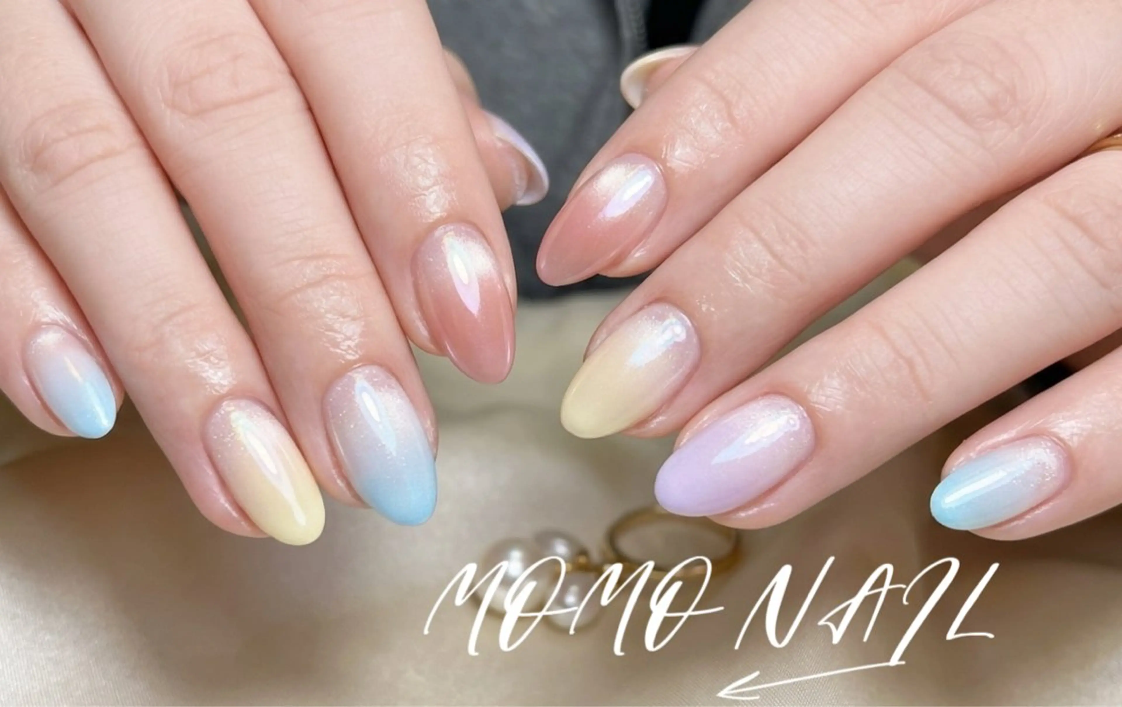 ネイル マグネットネイル NIITSU YUNAのネイルデザイン