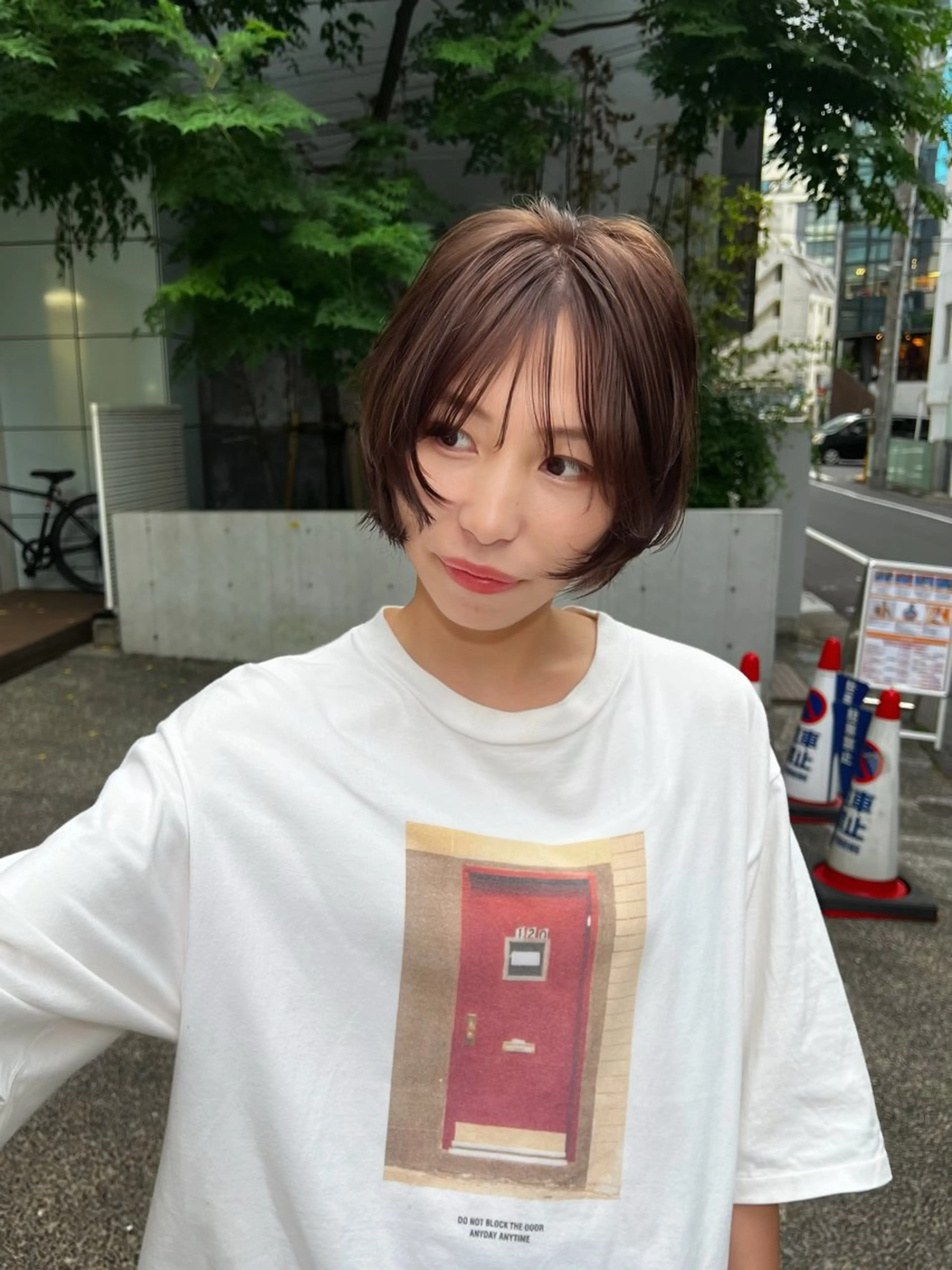 ショート カラー ブラウンカラー オリーブブラウン ショートヘア 柔らかブラウン/顔周 りレイヤー♡ユウシのヘアスタイル