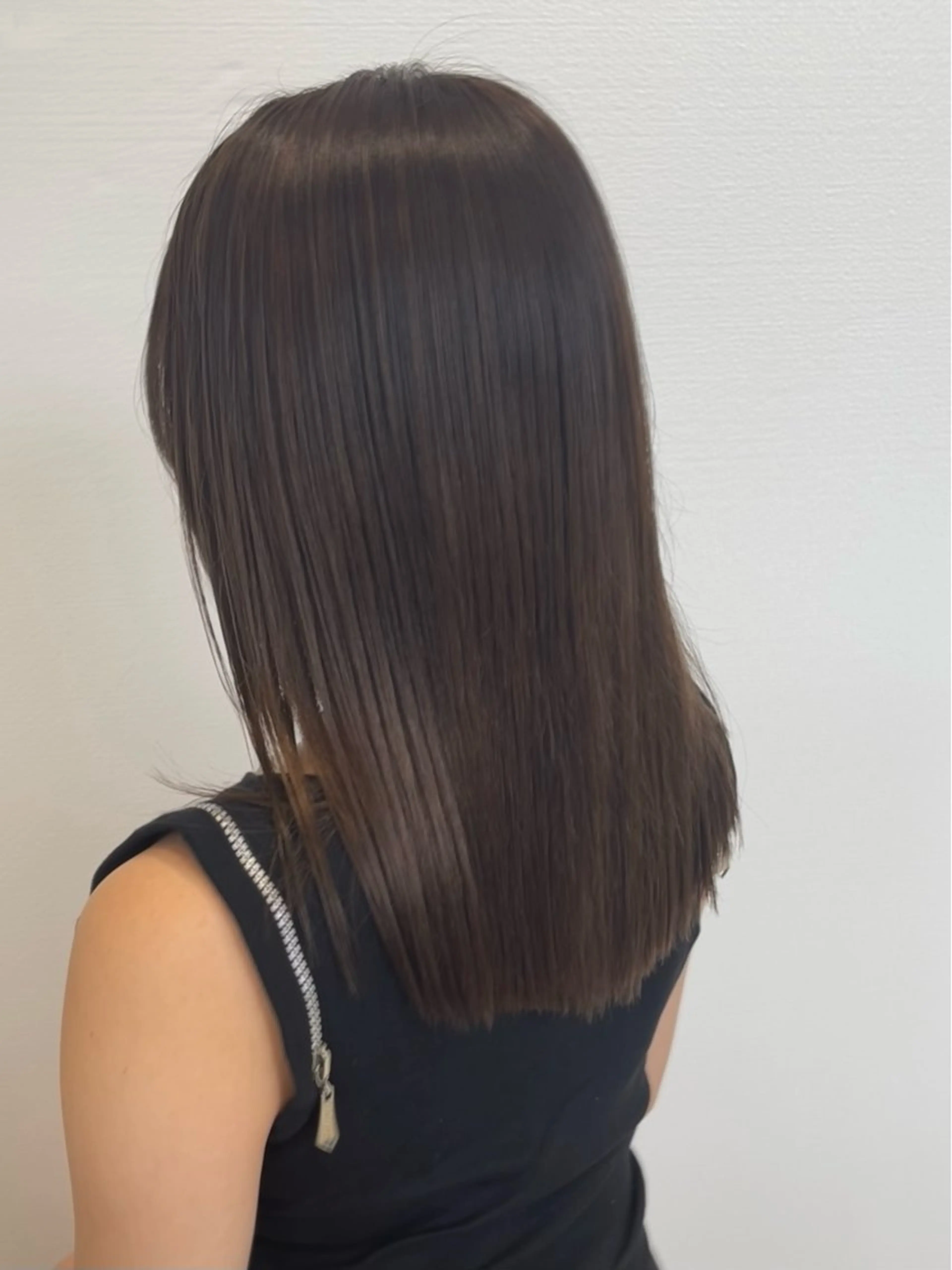 ミディアム ハラダ リョウセイのヘアスタイル