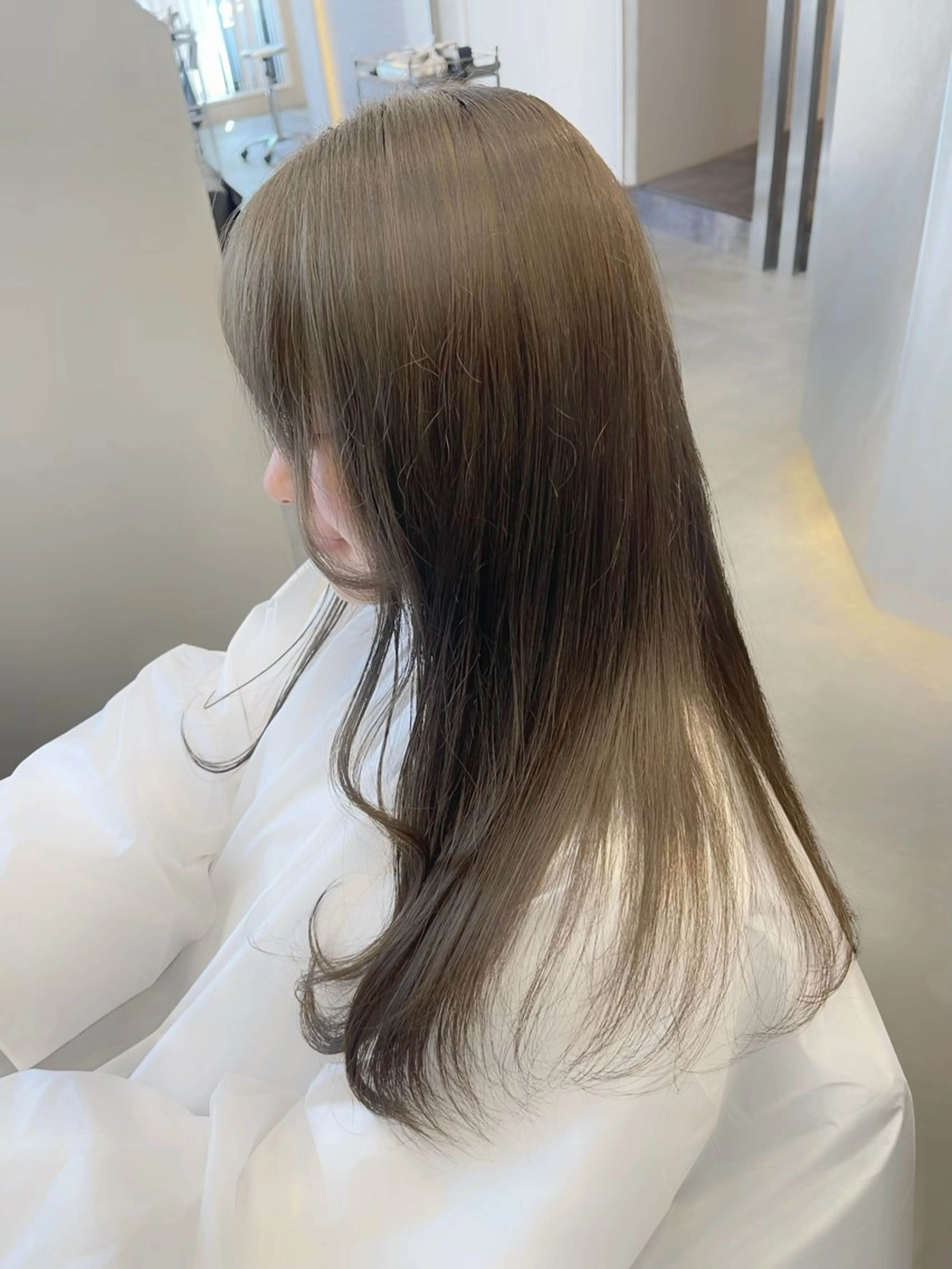 セミロング カラー ベージュカラー オリーブベージュ ヘアカラー ダブルカラー /まつ毛パーマ🎀のヘアスタイル