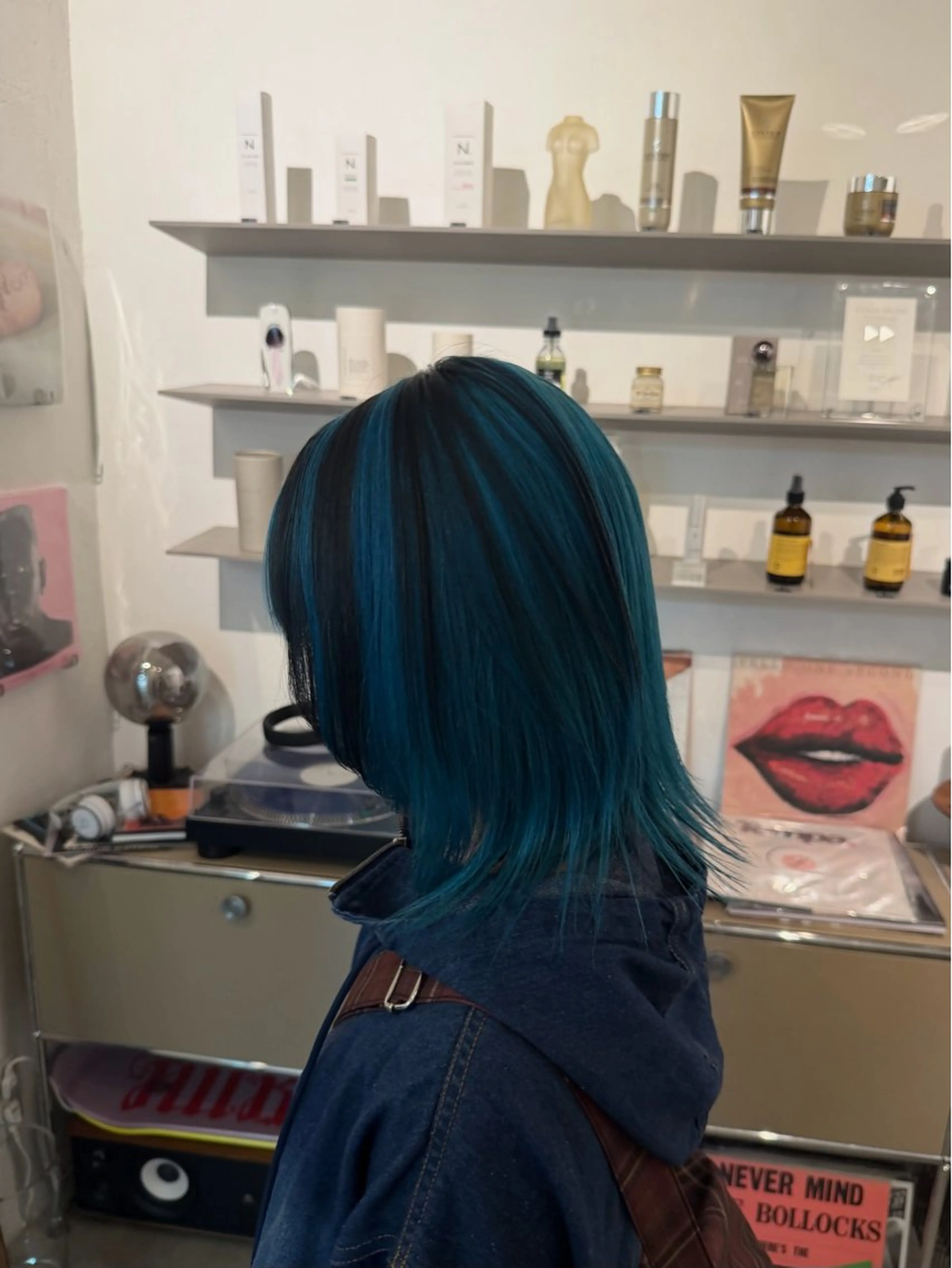 セミロング ヘアカラー Tsukasa/ ハイトーン/寒色のヘアスタイル