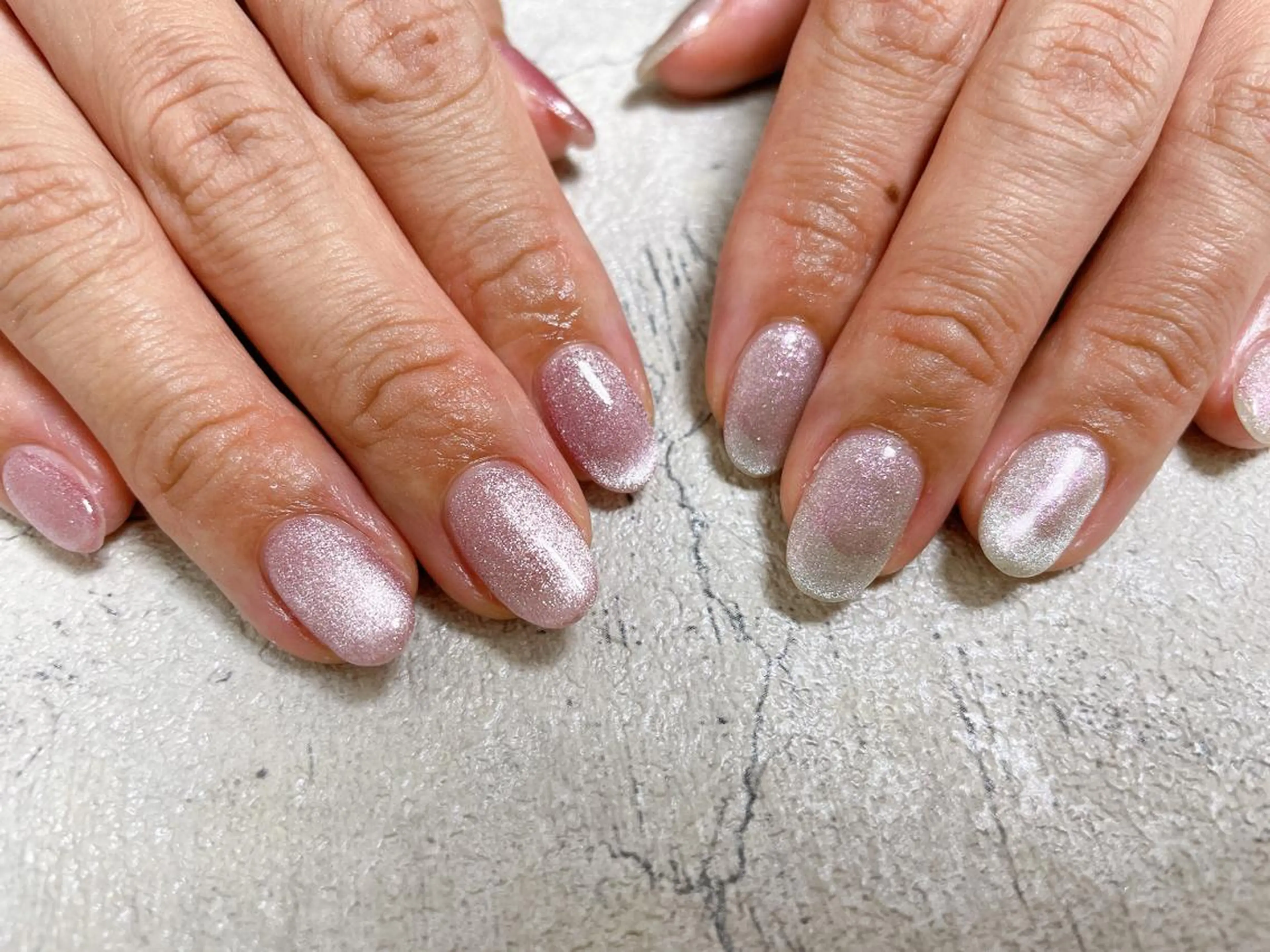 ネイル ハンドネイル mogunail &blowのネイルデザイン