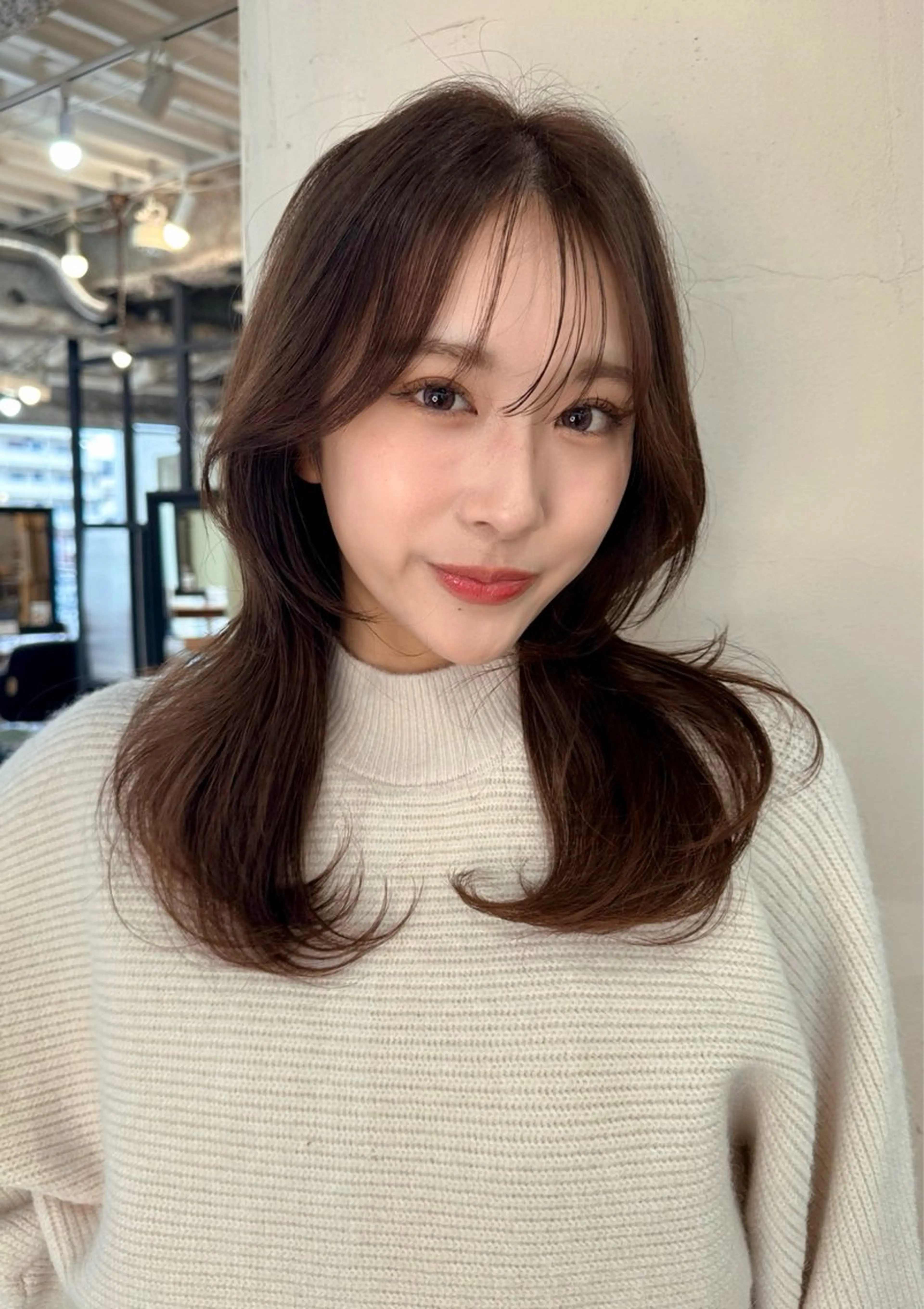 ミディアム ヘアカラー トリートメント レイヤー/顔周り 田山　穂波のヘアスタイル