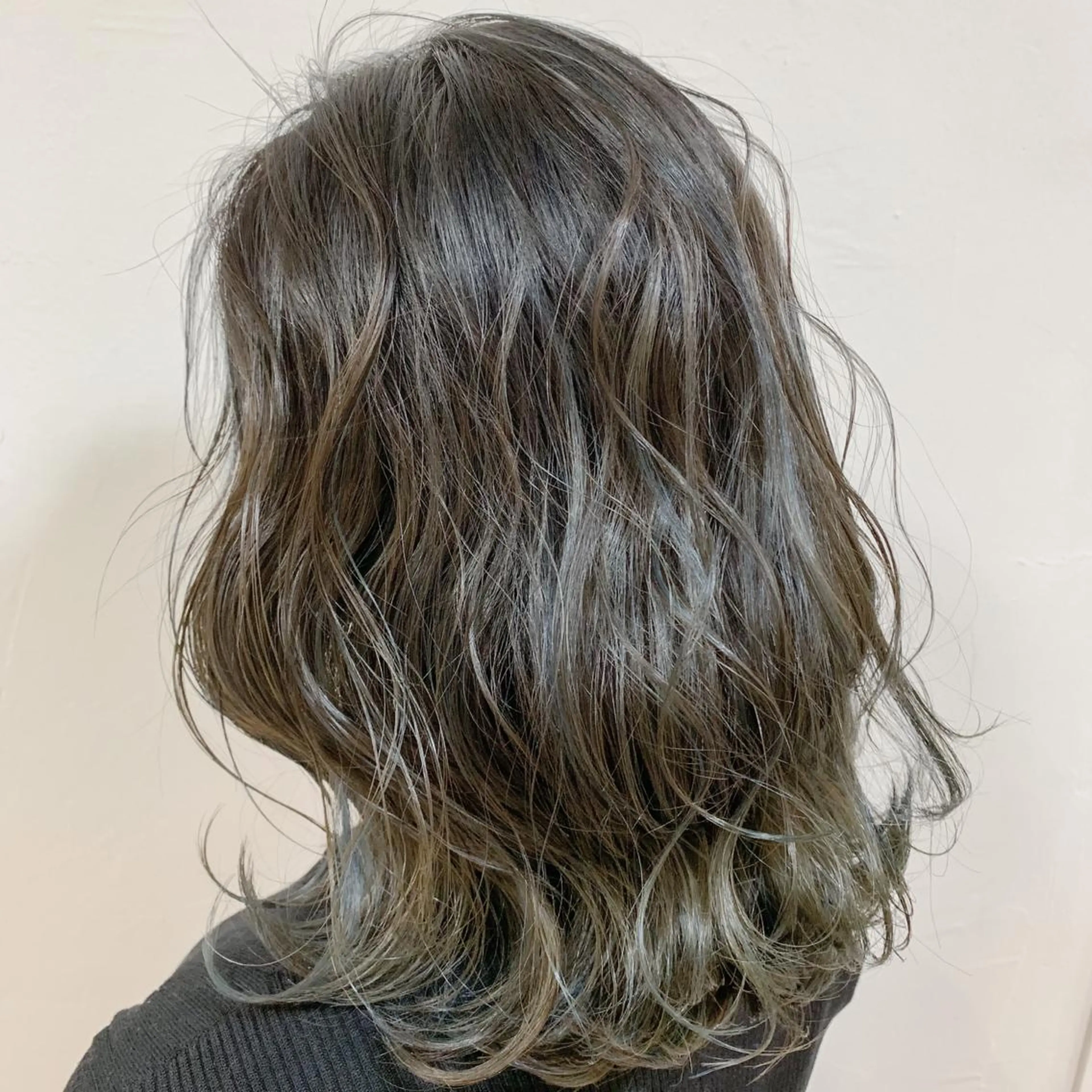 ミディアム カラー カット ヘアカラー トリートメント 🌈限定価格🌈 鈴木　瑛輔のヘアスタイル