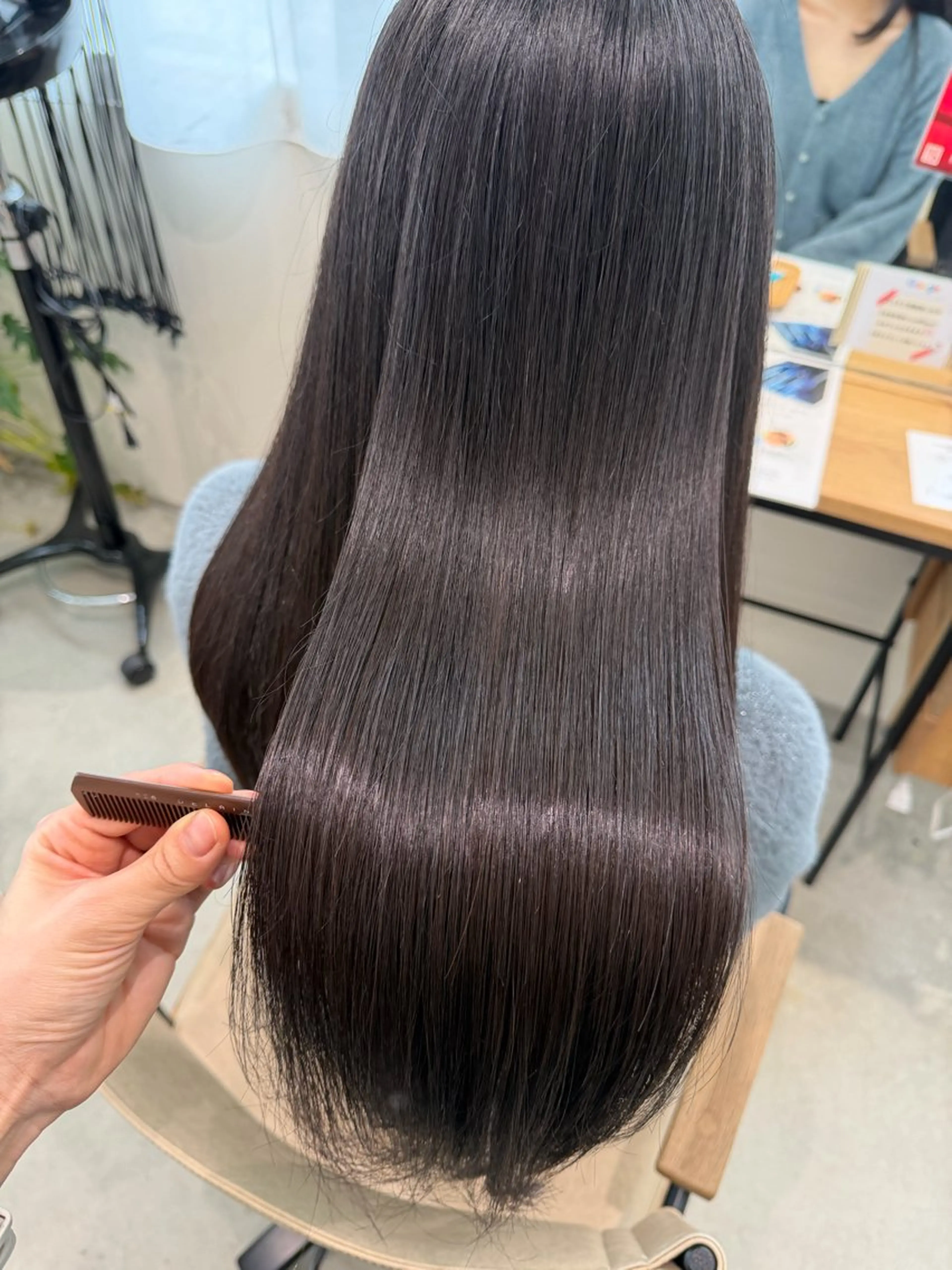 ロング カット ヘアカラー トリートメント Tamagawa Sakiのヘアスタイル