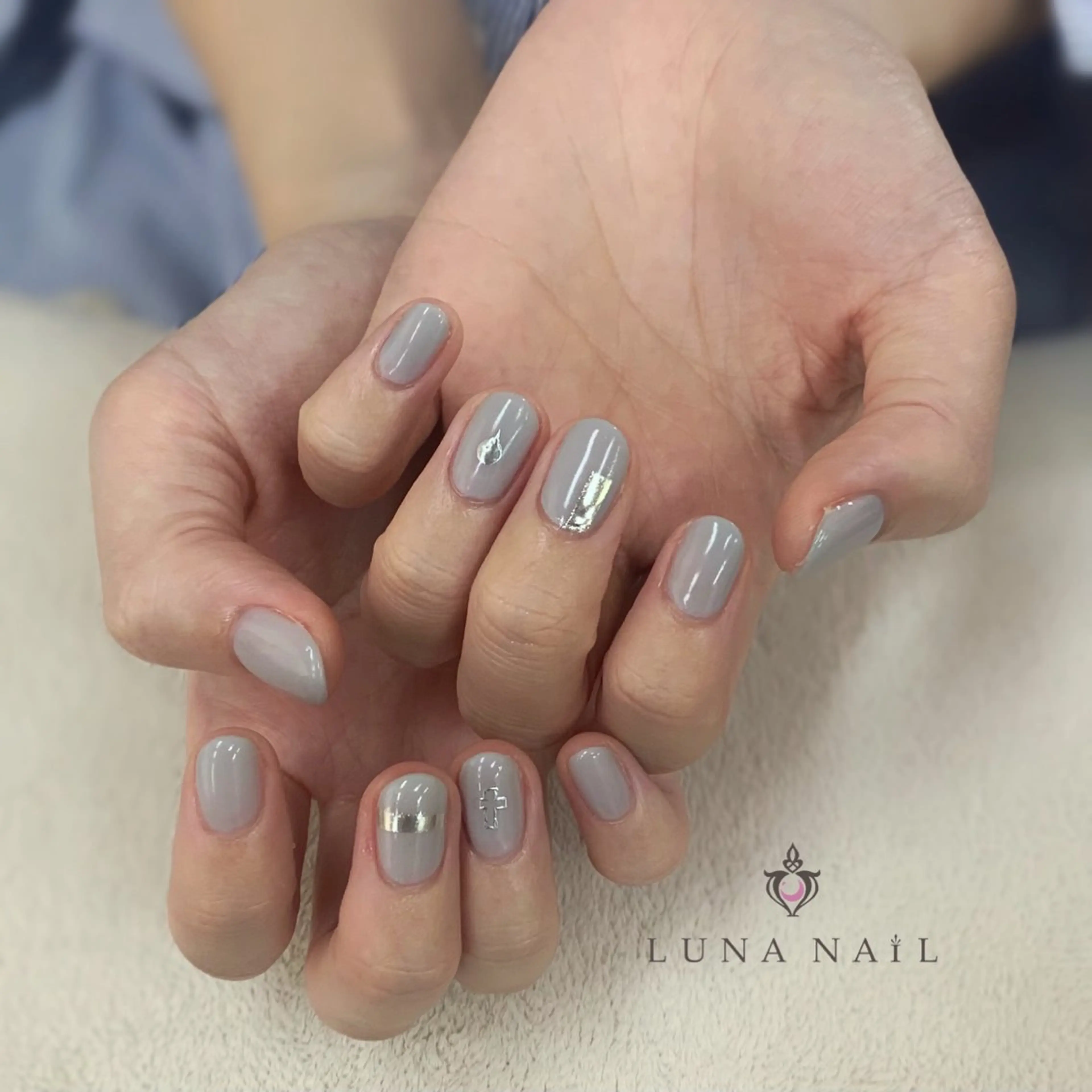 ネイル アトリエ　ミモザ所属・いまむら あかりのネイルデザイン