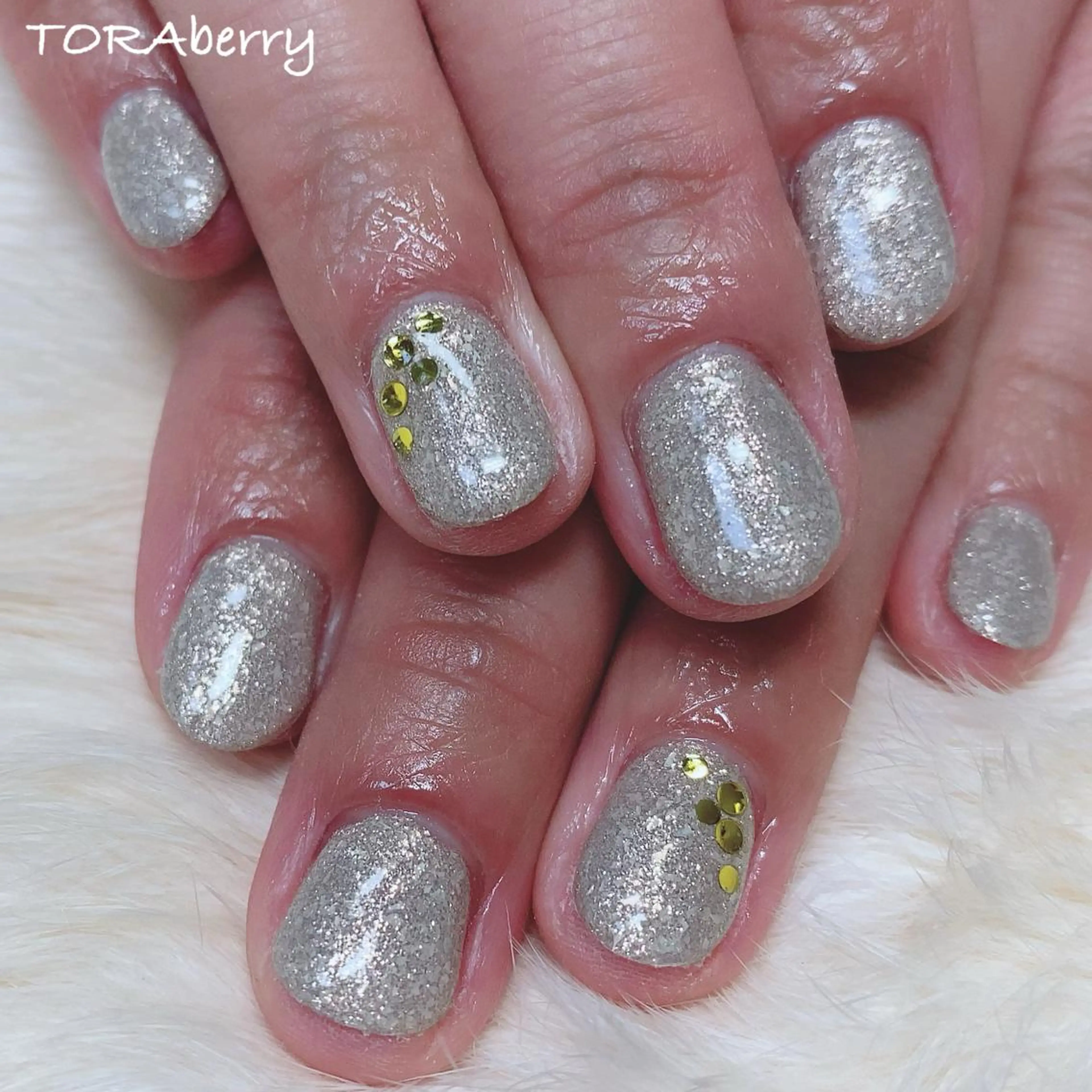 ネイル ハンドネイル ネイリスト なつみのネイルデザイン