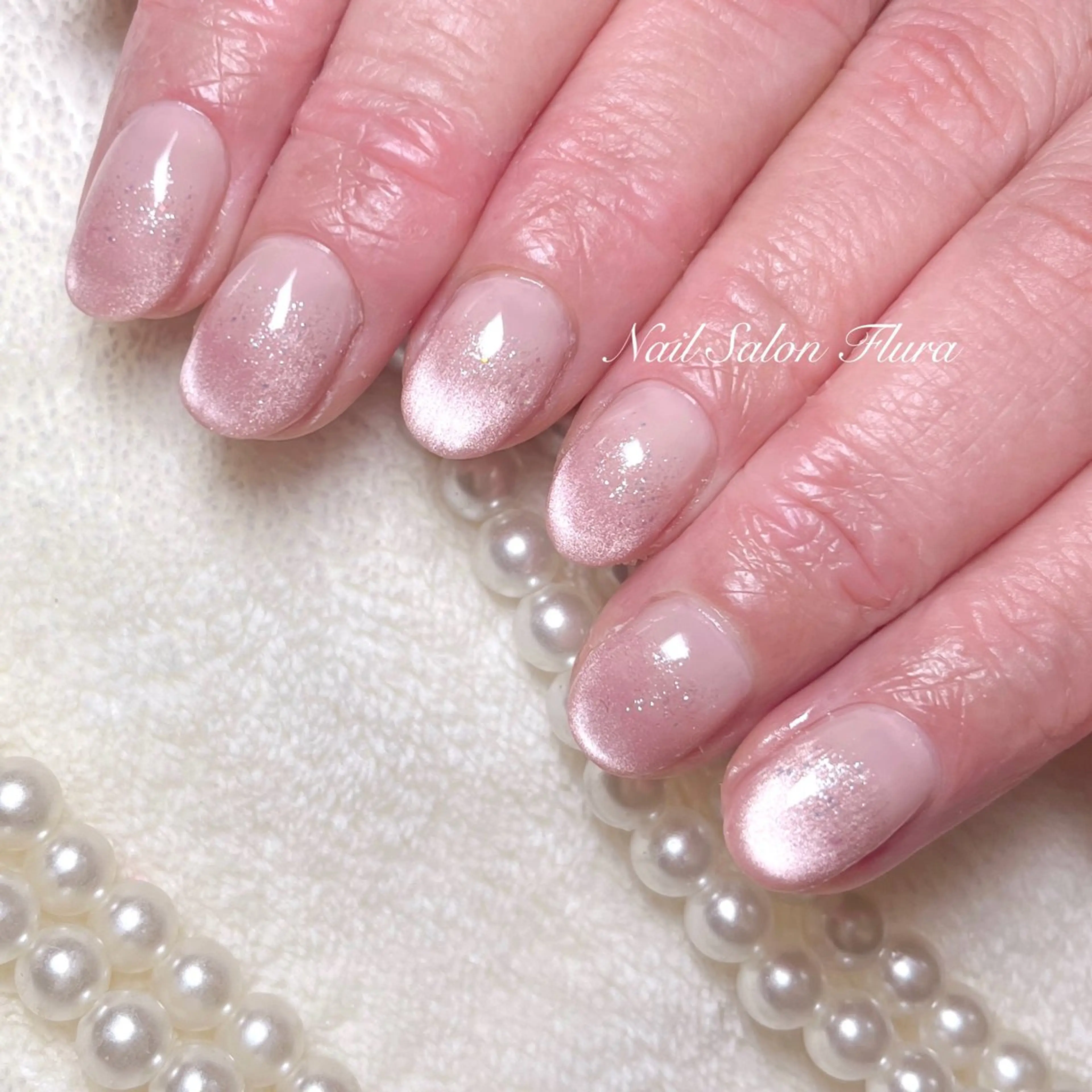 ネイル マグネットネイル NailSalon Fluraのネイルデザイン