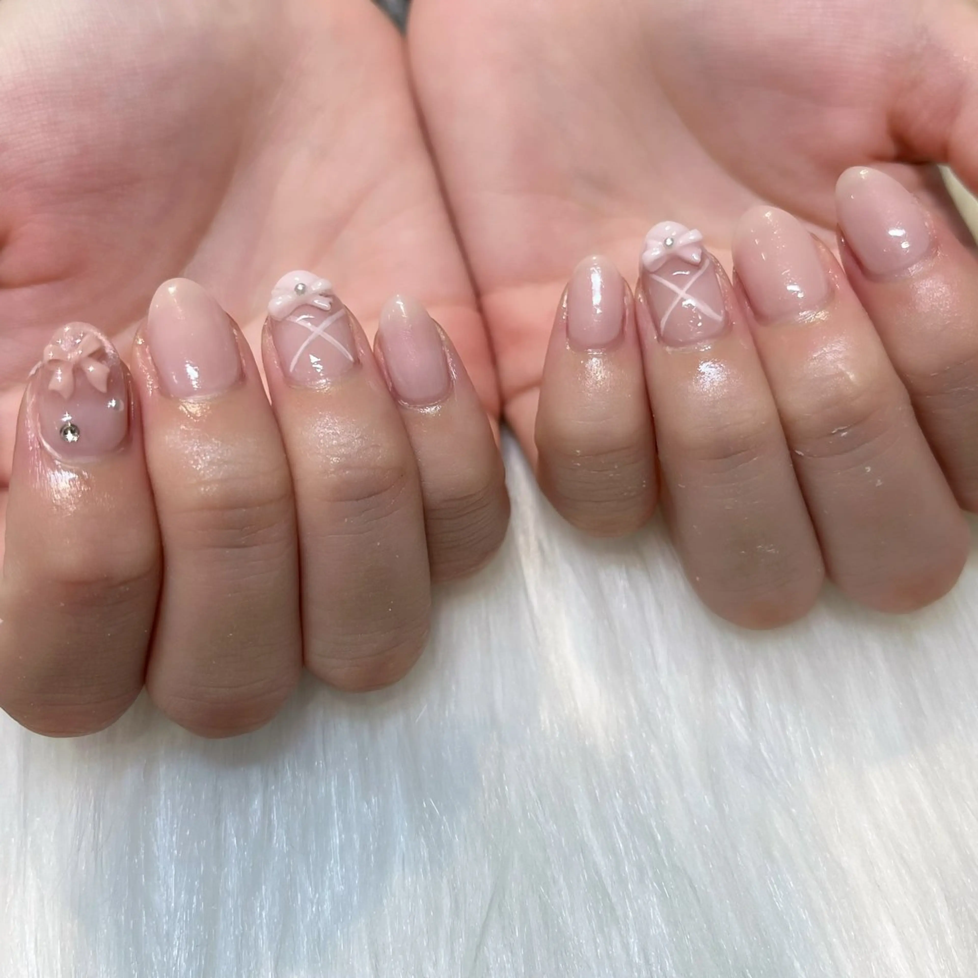 ネイル アートネイル ガーリー 韓国ネイル 持ち込み ワンホンネイル KOKONA 🎀のネイルデザイン